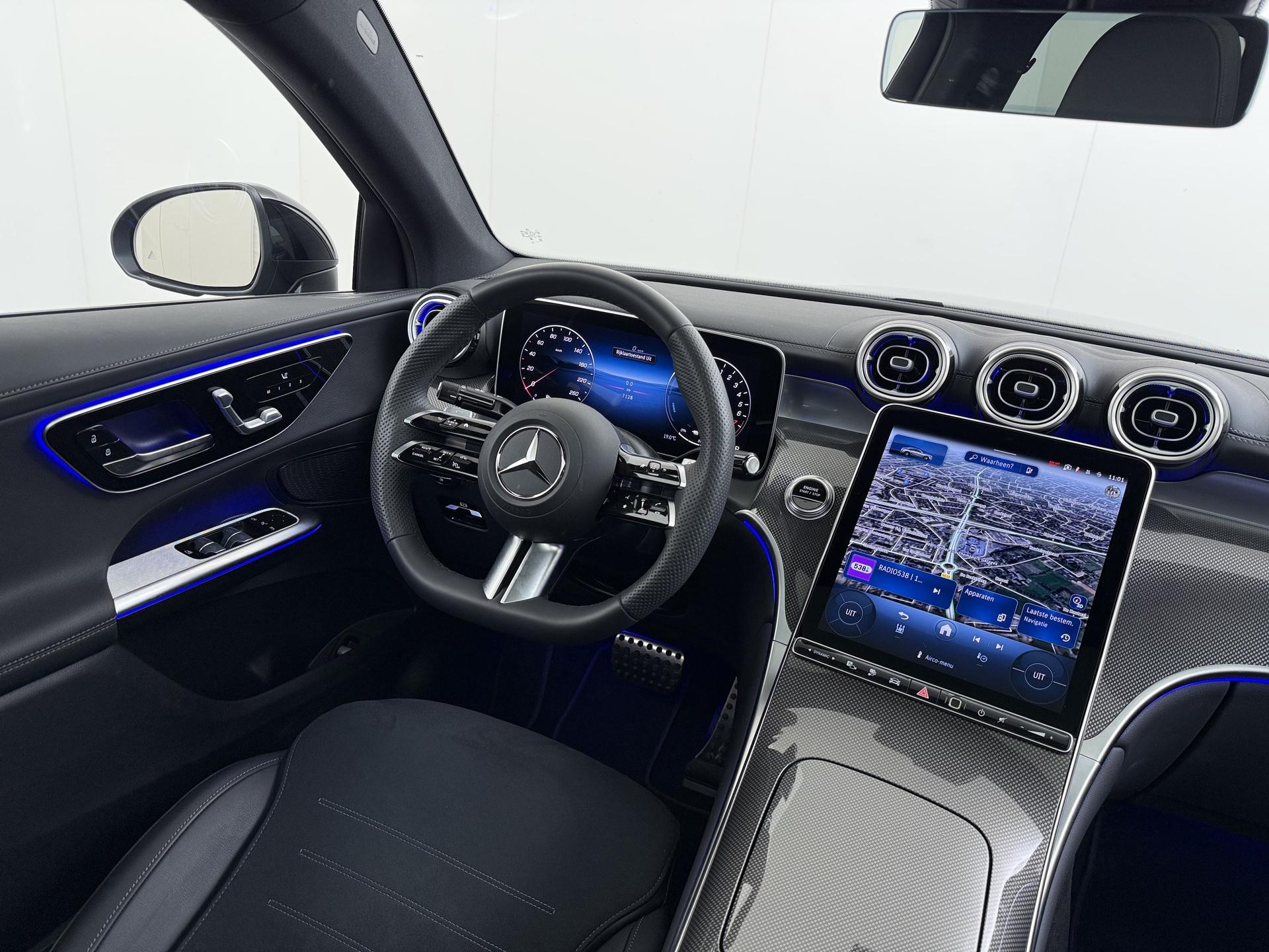 Mercedes-Benz GLC-klasse Coupé 300e 4MATIC Sport Edition 32