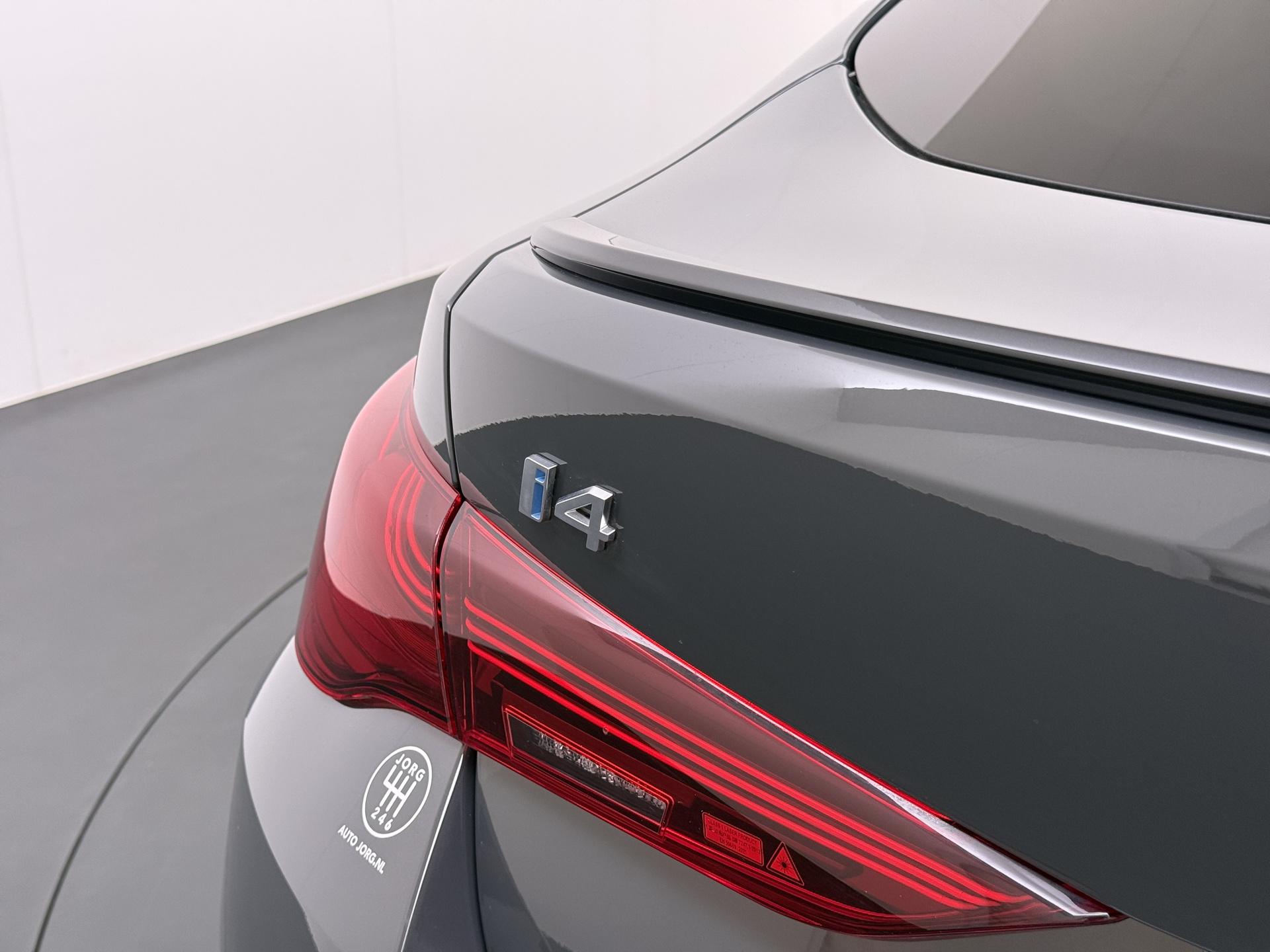 BMW i4 eDrive40 M Sport Edition 84 kWh 4