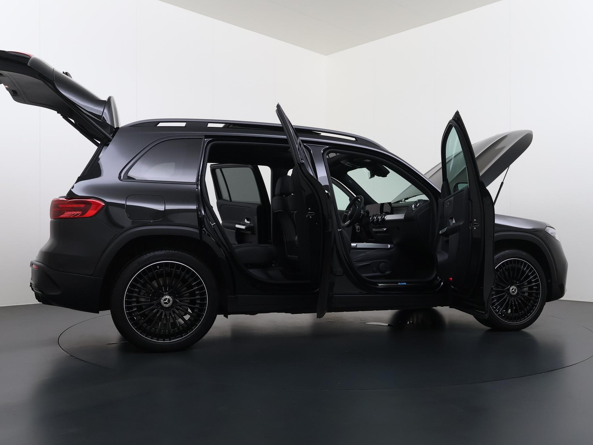 Mercedes-Benz EQB 250+ AMG Line 71 kWh 13