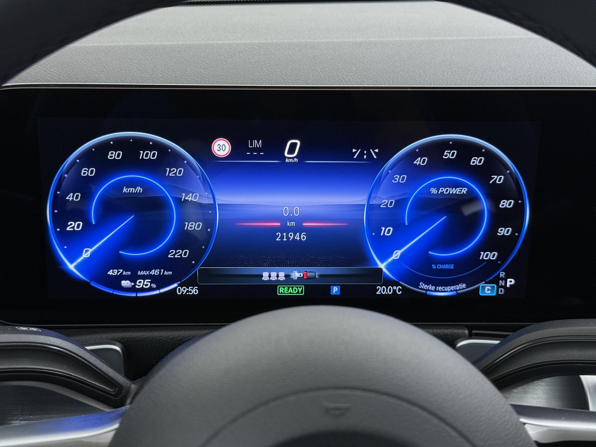 Mercedes-Benz EQB 250+ AMG Line 71 kWh 35