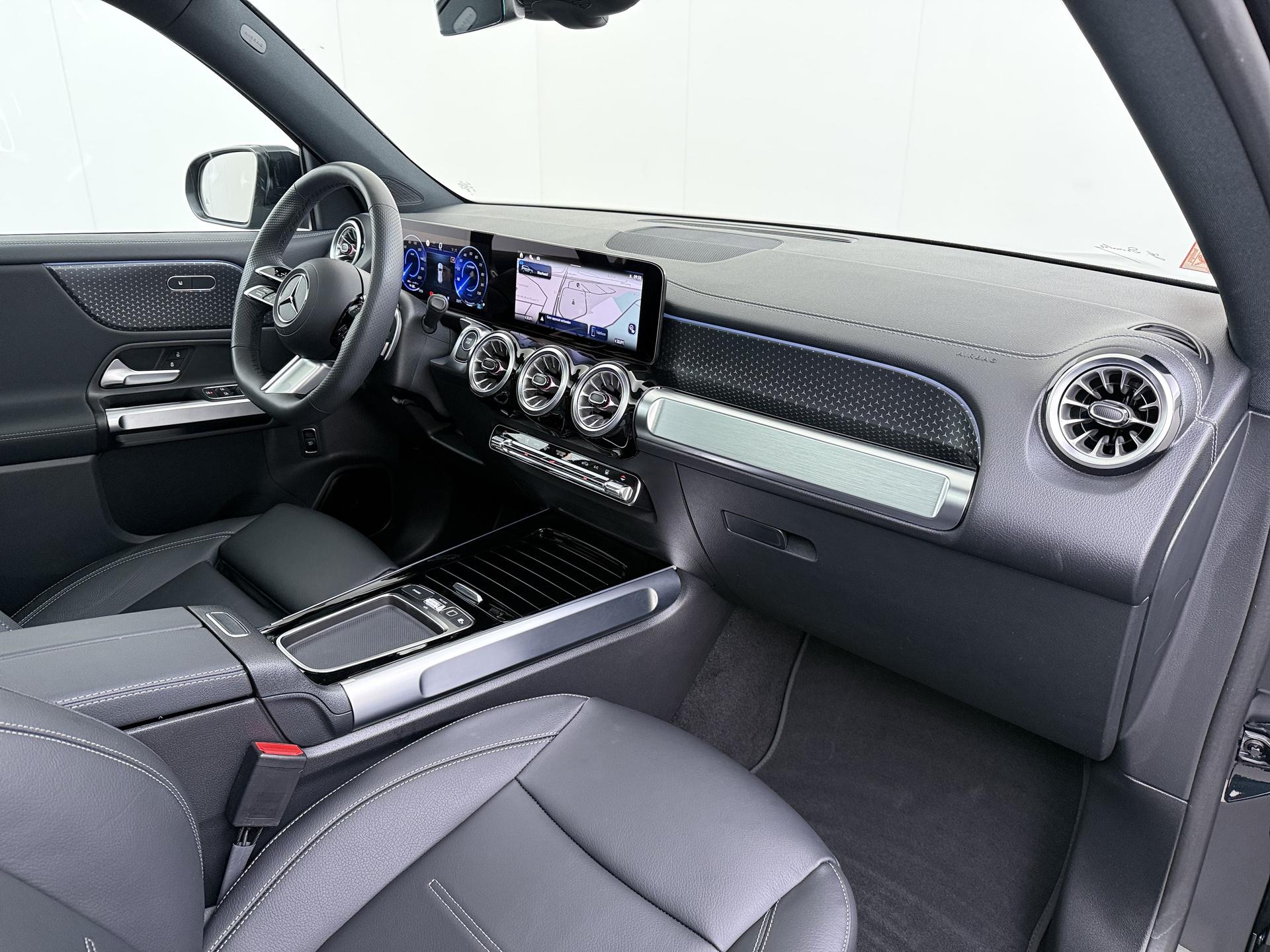 Mercedes-Benz EQB 250+ AMG Line 71 kWh 48