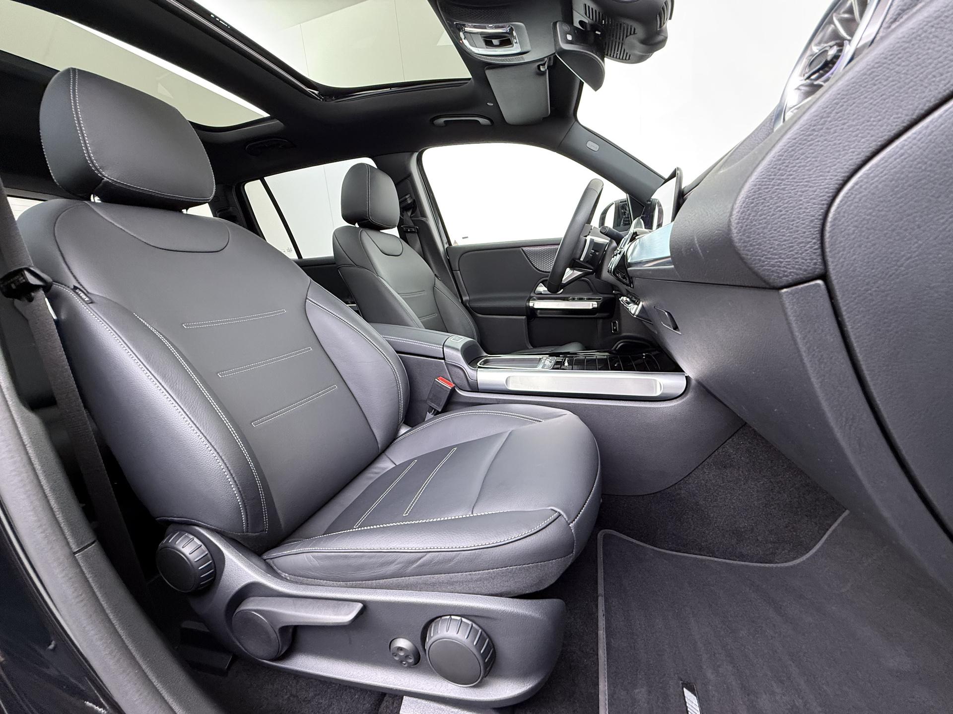 Mercedes-Benz EQB 250+ AMG Line 71 kWh 49