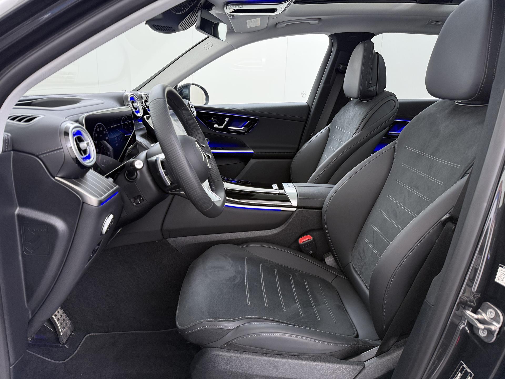 Mercedes-Benz GLC 400 e 4MATIC AMG Line Premium Plus 23