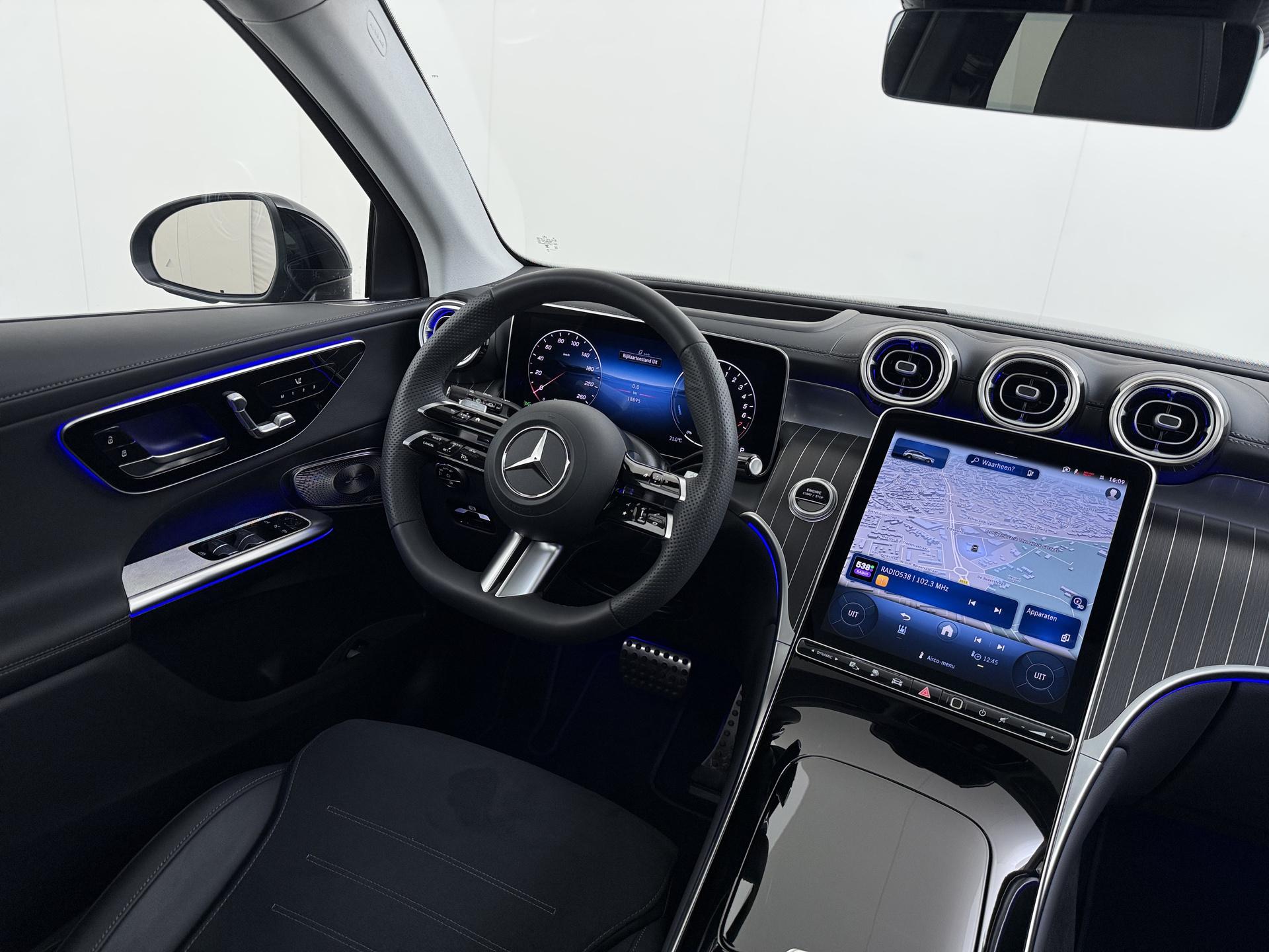 Mercedes-Benz GLC 400 e 4MATIC AMG Line Premium Plus 30