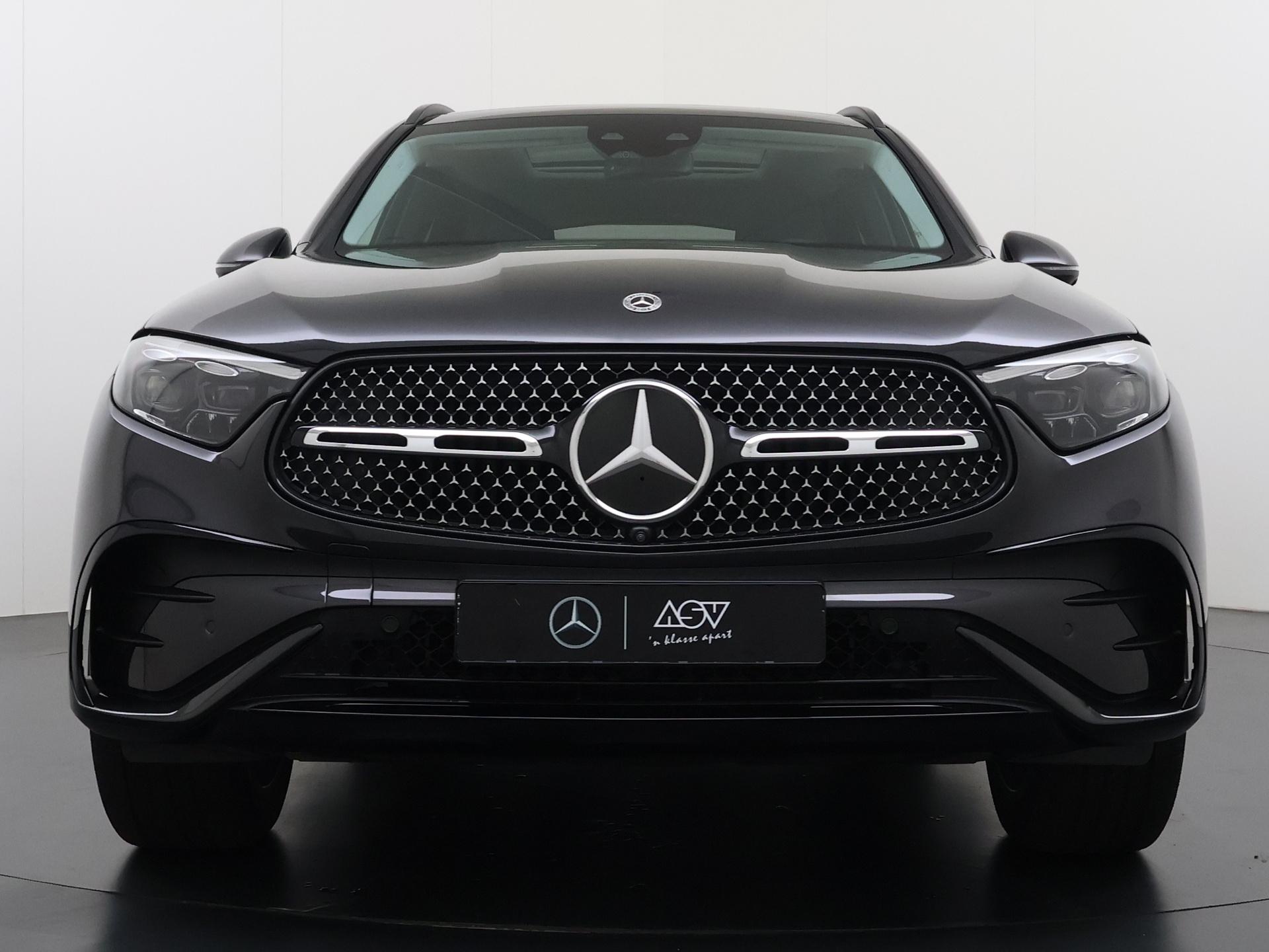 Mercedes-Benz GLC 400 e 4MATIC AMG Line Premium Plus 7