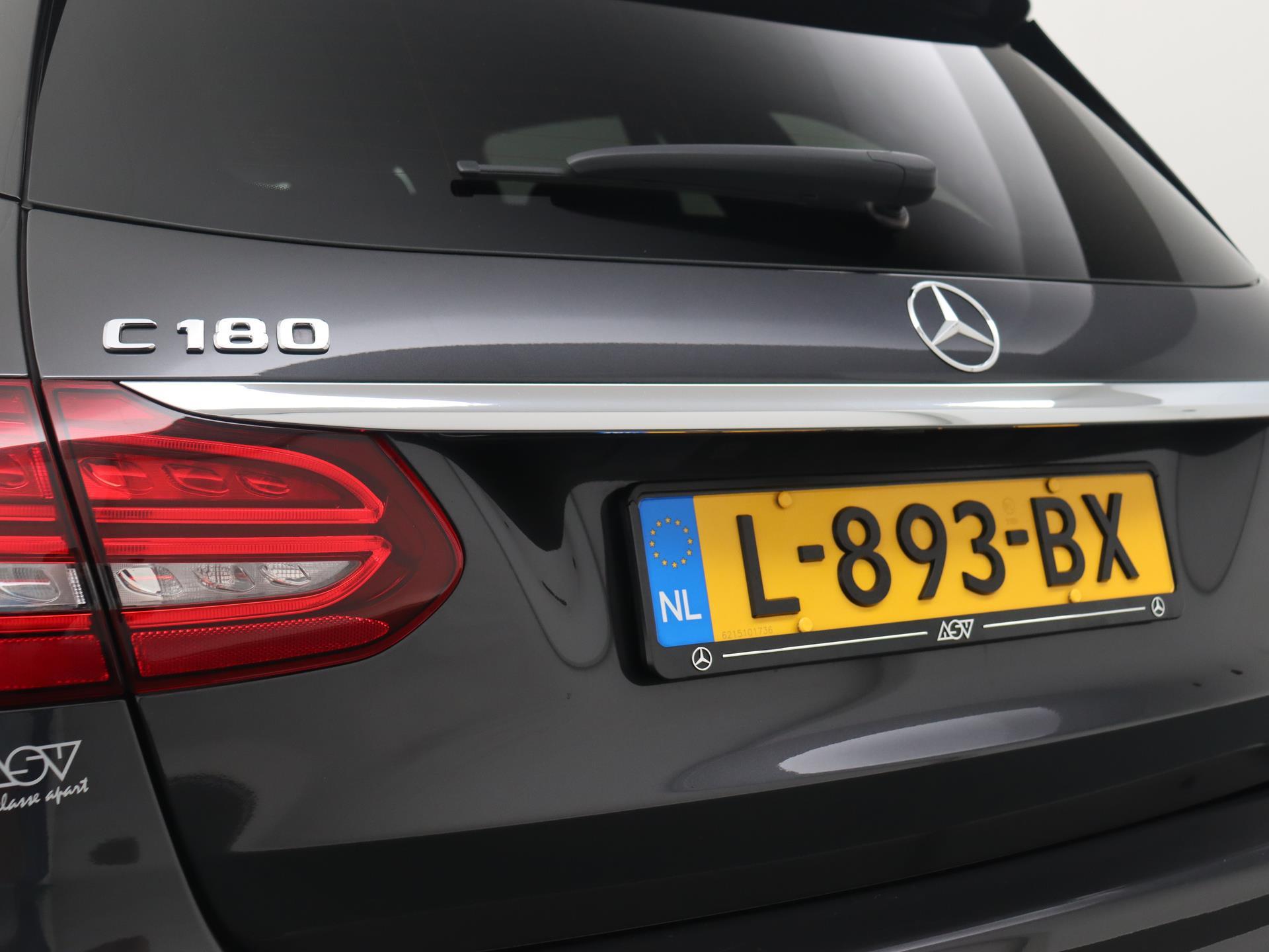 Mercedes-Benz C-Klasse Estate 180 Business Solution AMG 19
