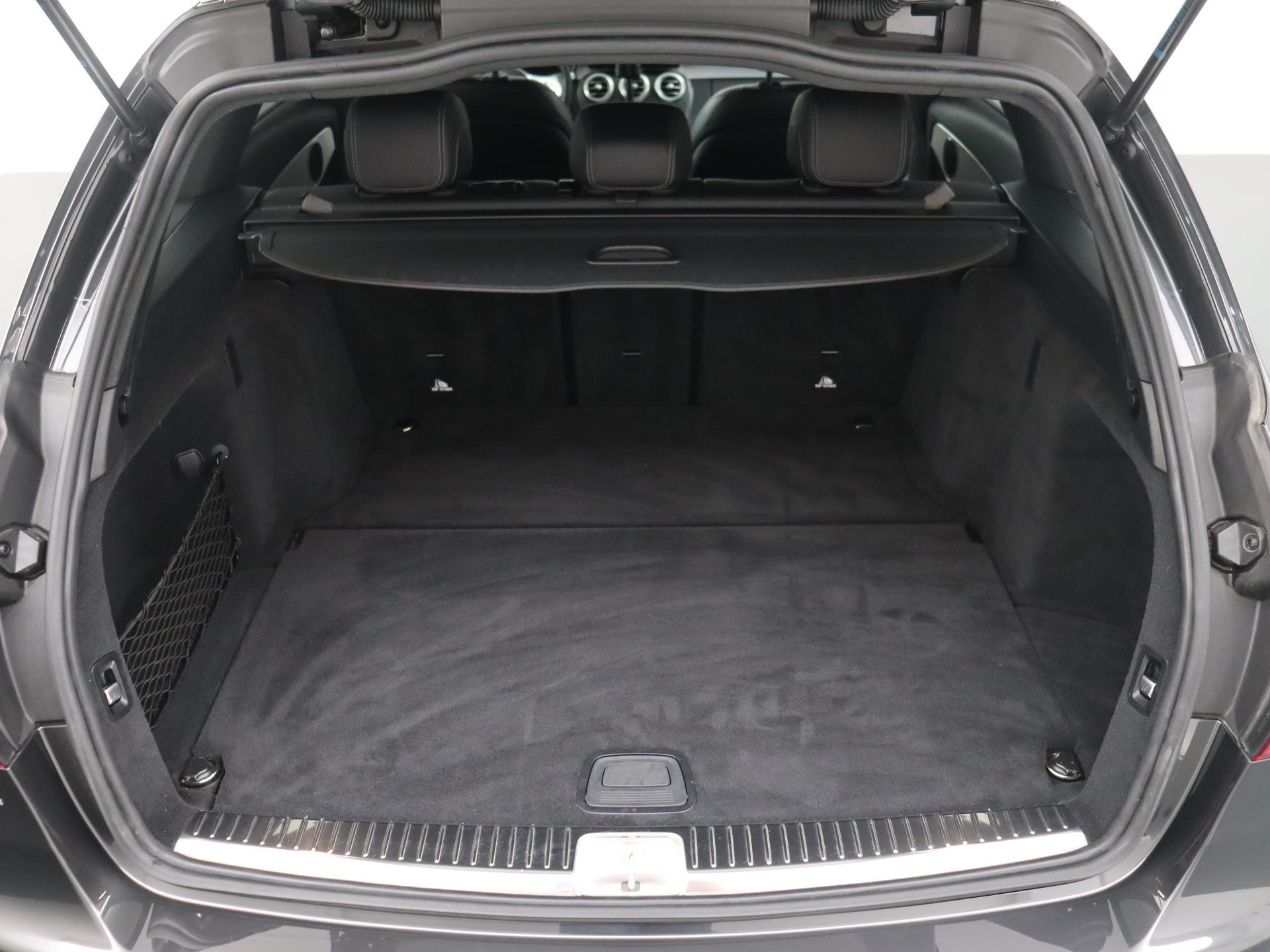 Mercedes-Benz C-Klasse Estate 180 Business Solution AMG 22