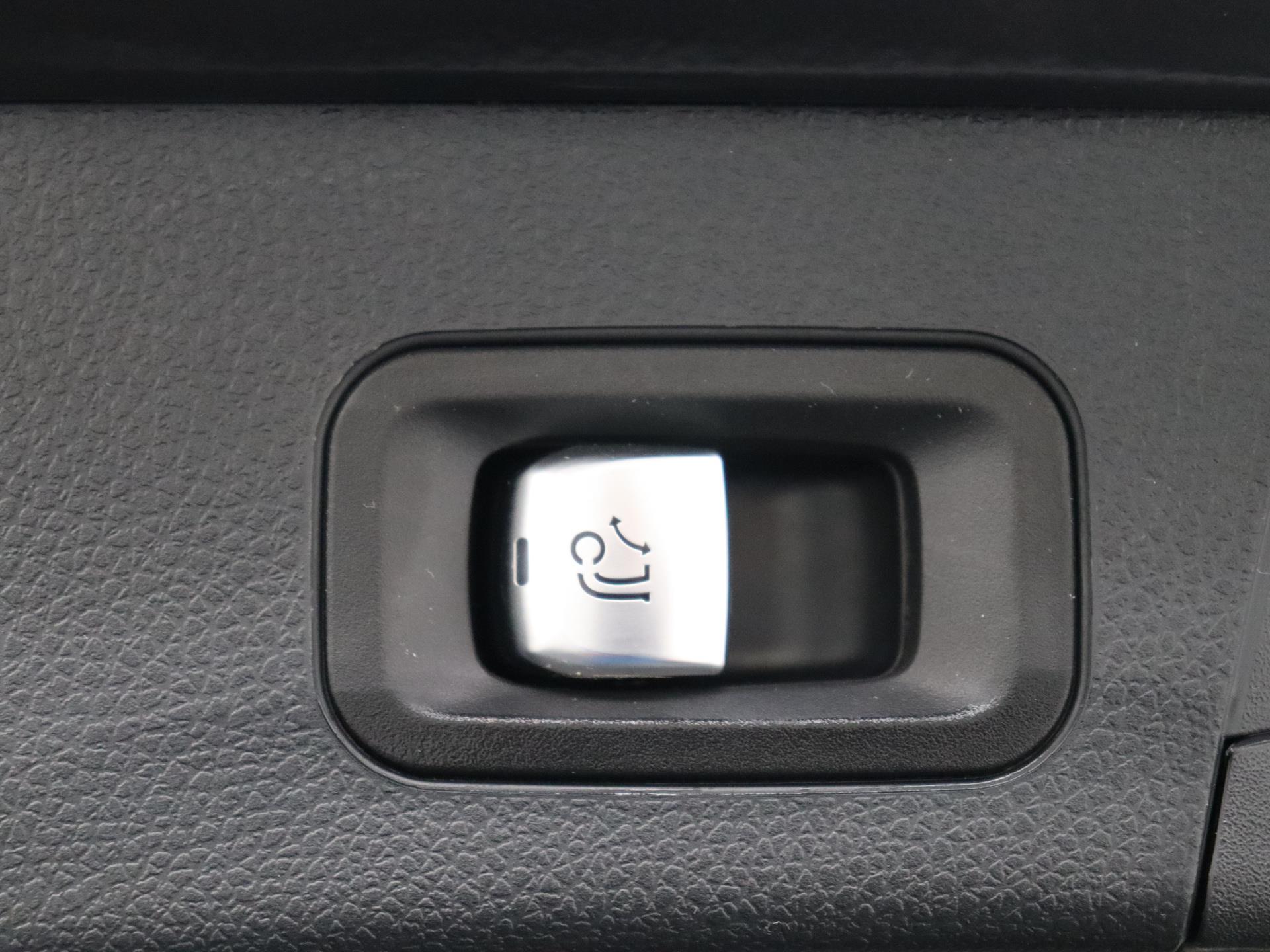 Mercedes-Benz C-Klasse Estate 180 Business Solution AMG 5