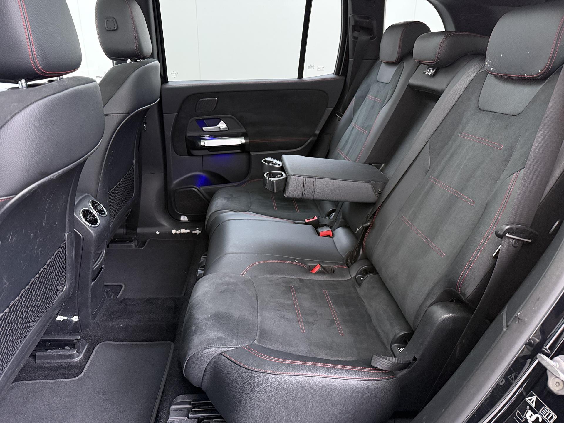 Mercedes-Benz EQB 250 AMG Line 67 kWh 23