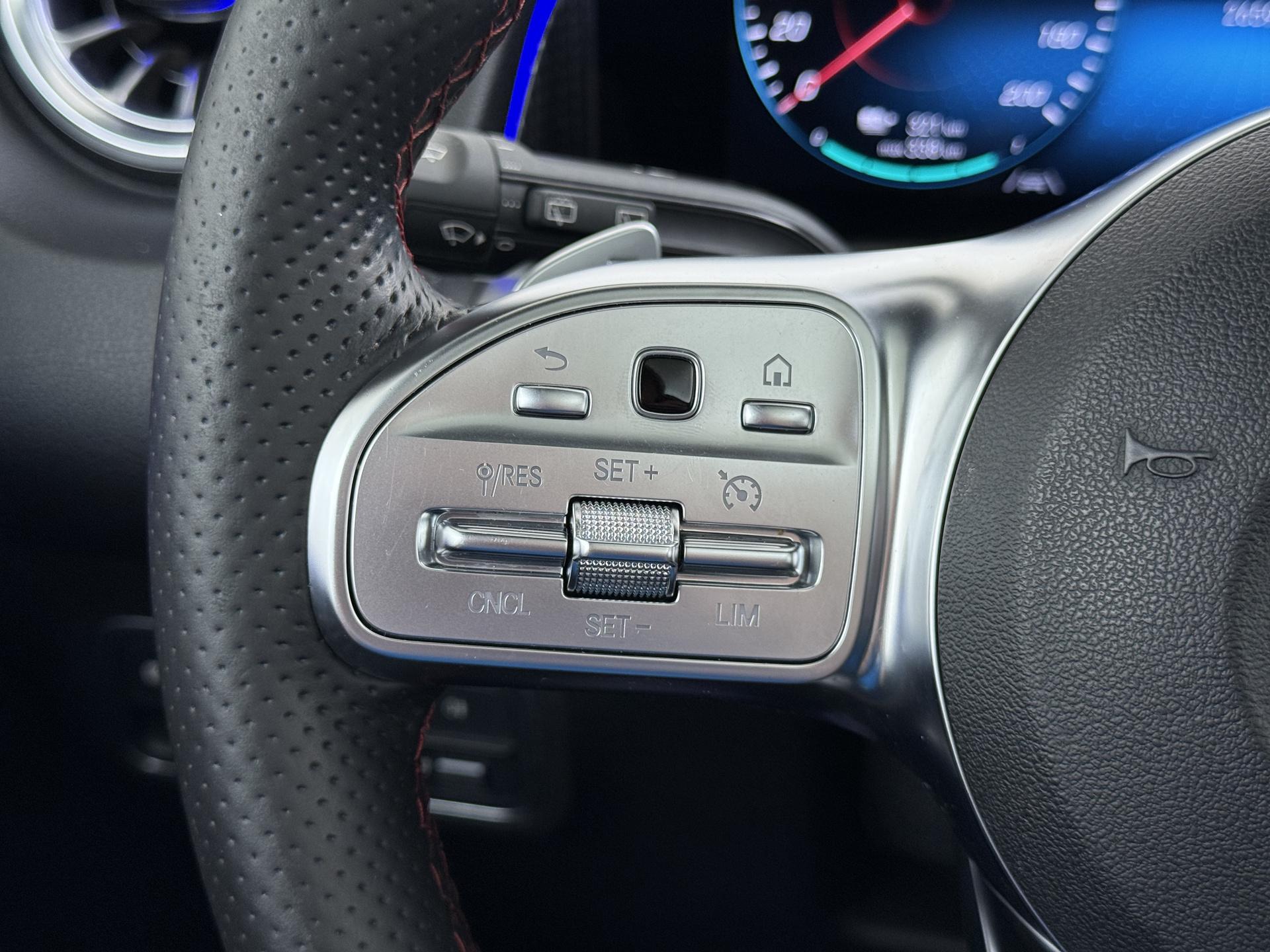 Mercedes-Benz EQB 250 AMG Line 67 kWh 28