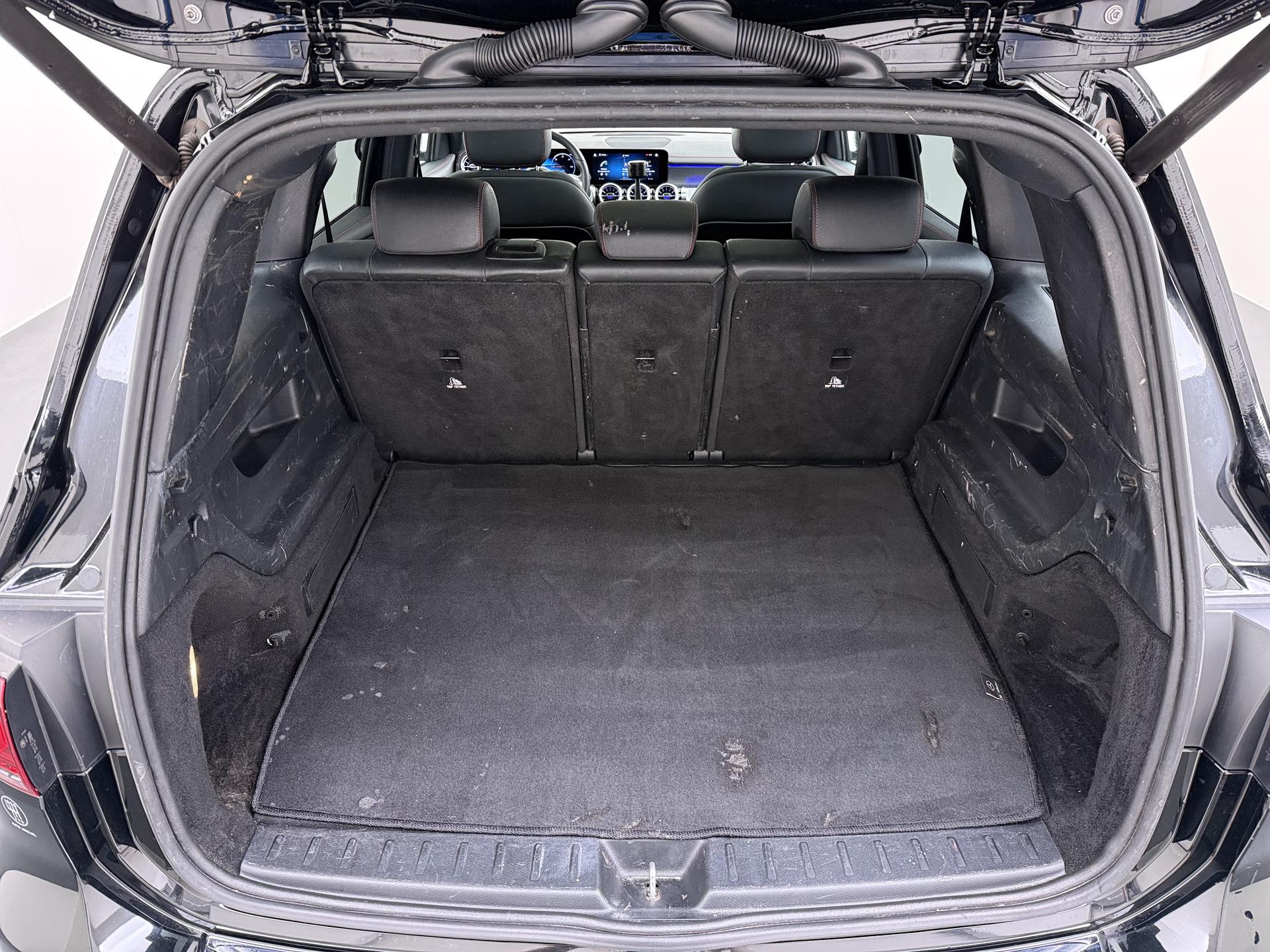 Mercedes-Benz EQB 250 AMG Line 67 kWh 38