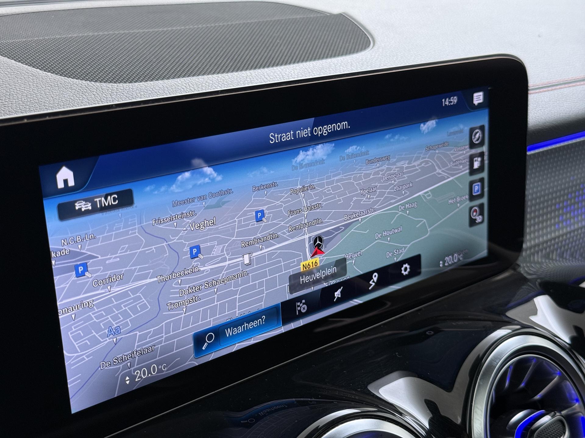 Mercedes-Benz EQB 250 AMG Line 67 kWh 9