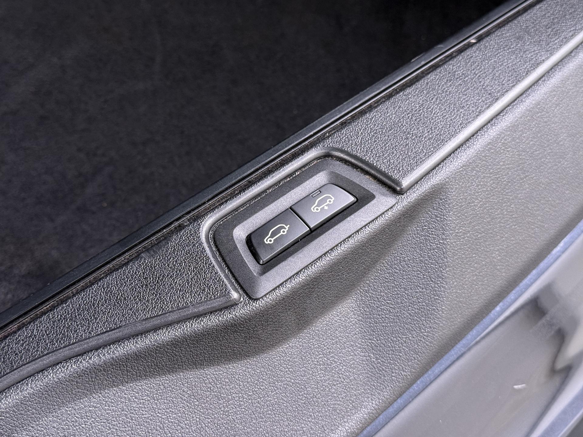BMW X5 xDrive45e High Executive 10
