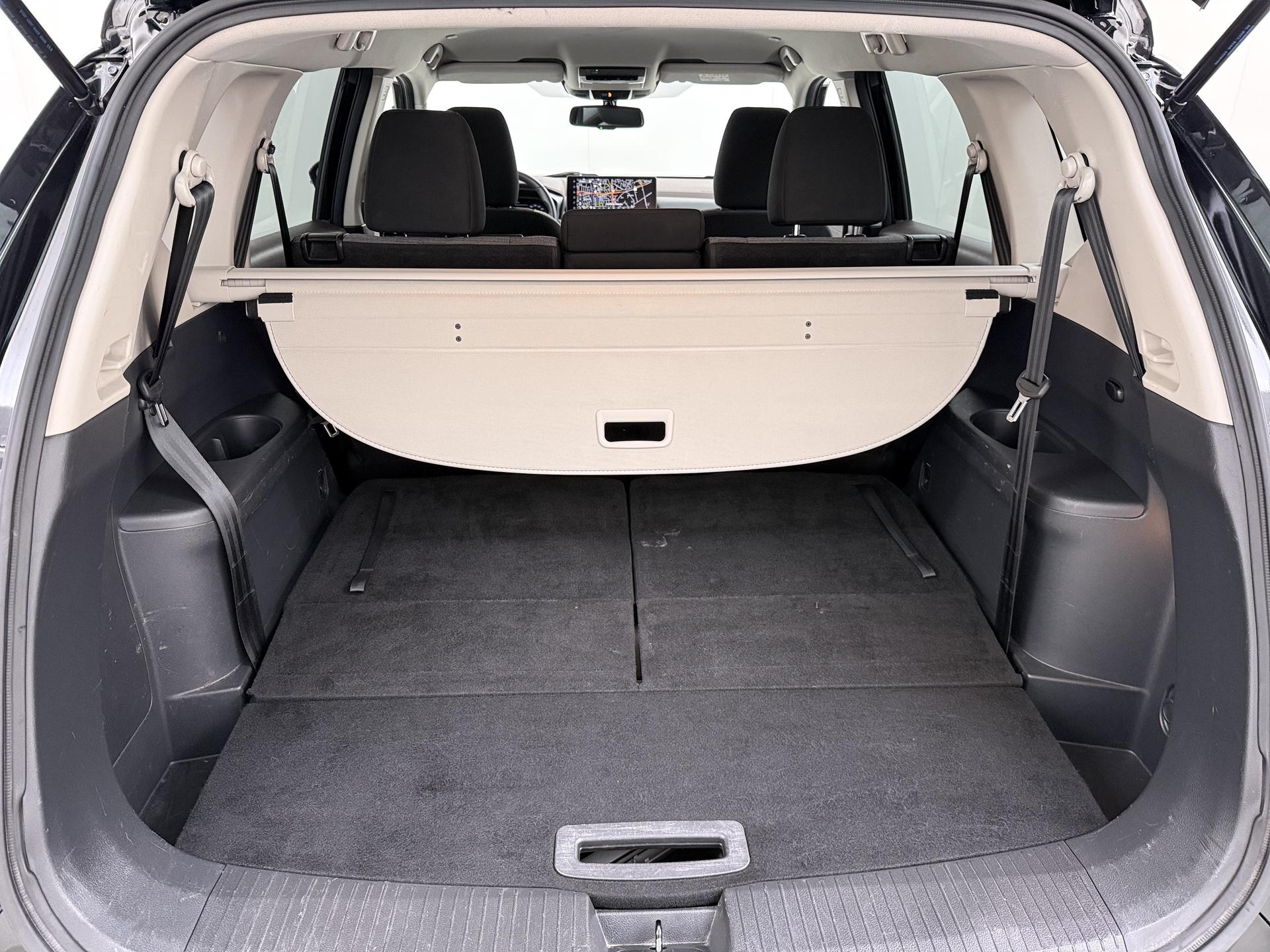 Nissan X-Trail 1.5 e-4orce N-Connecta 4WD 7p. 9