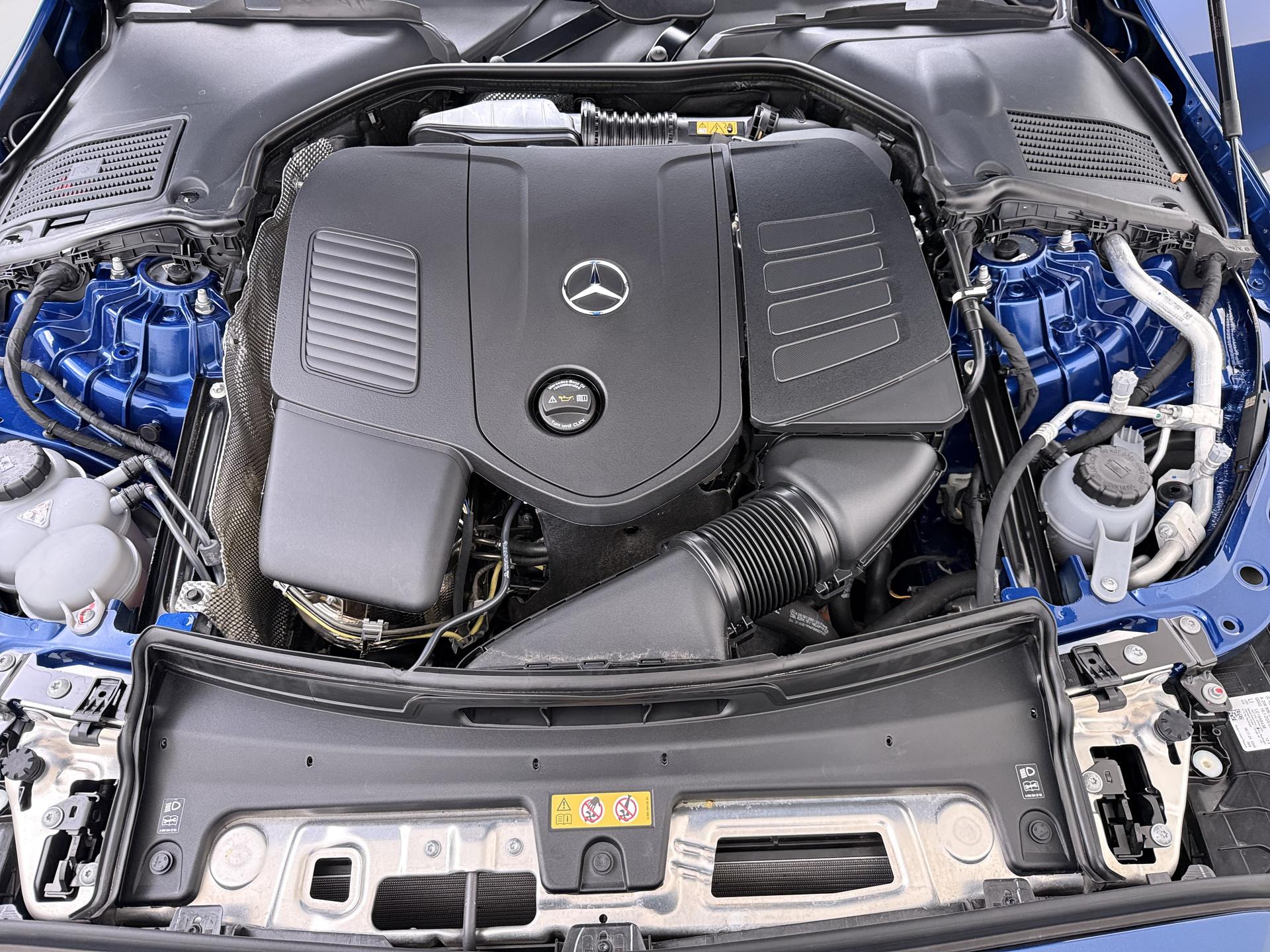 Mercedes-Benz C-klasse C 300 e AMG Line 26
