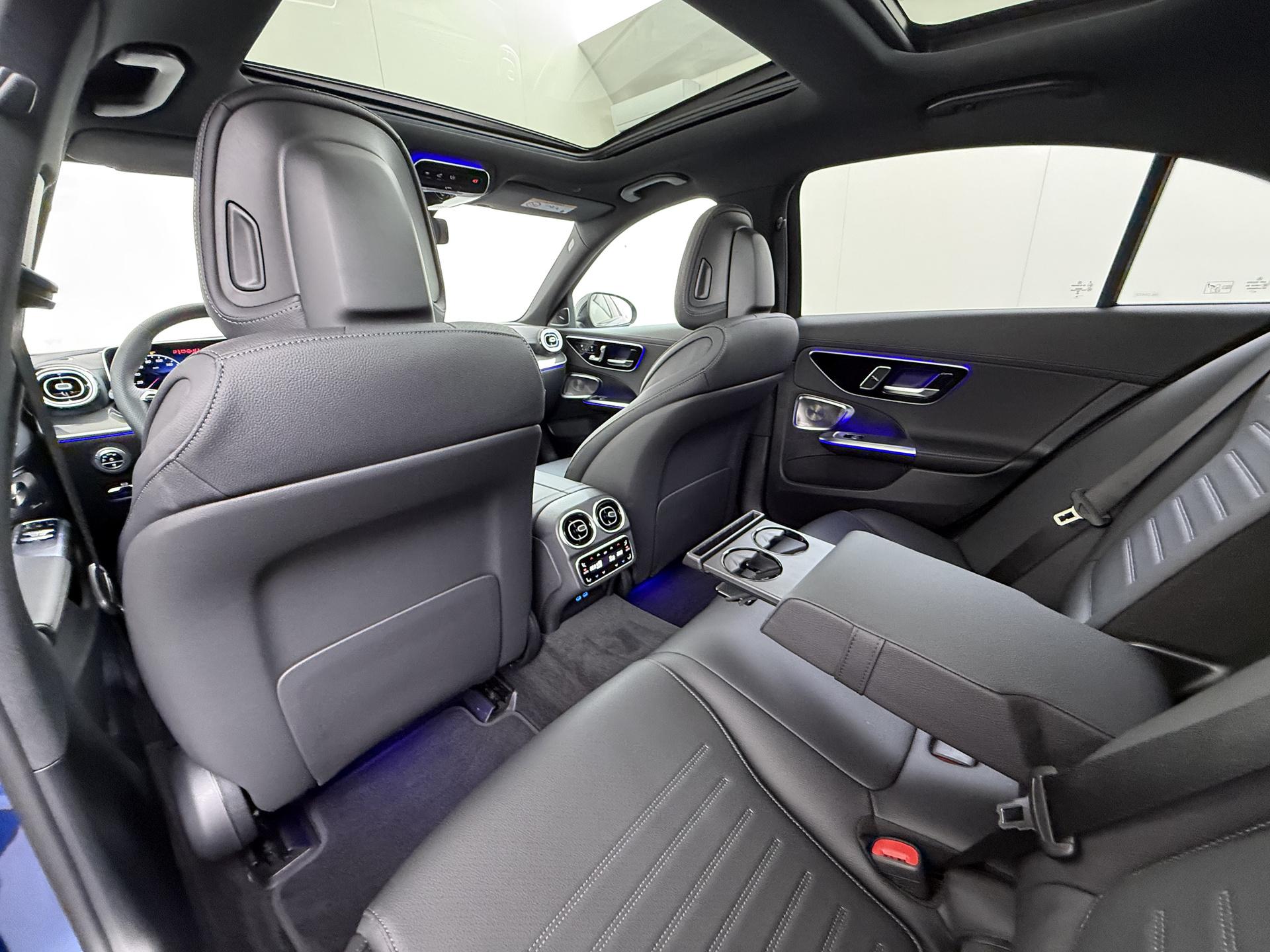 Mercedes-Benz C-klasse C 300 e AMG Line 29