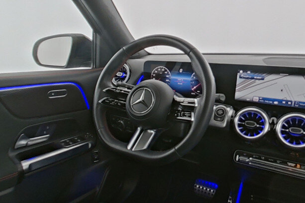 Mercedes-Benz GLB 180 Star Edition AMG Line 3