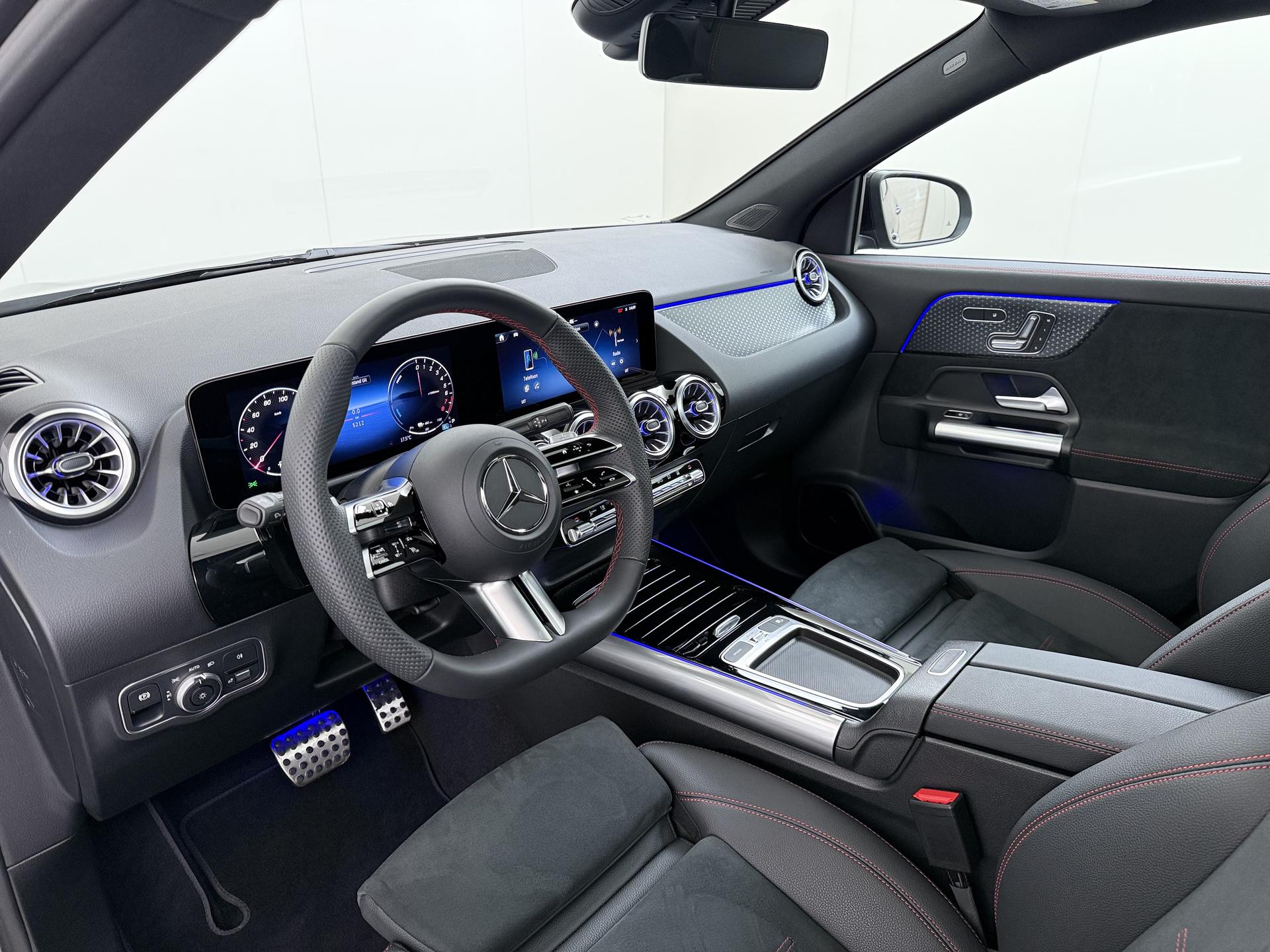 Mercedes-Benz GLA-klasse 250 e Business Solution AMG 1