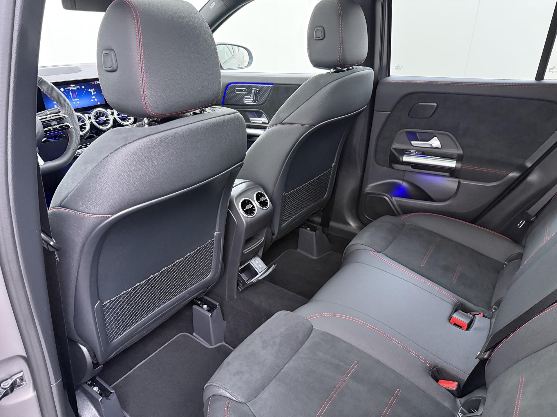 Mercedes-Benz GLA-klasse 250 e Business Solution AMG 28