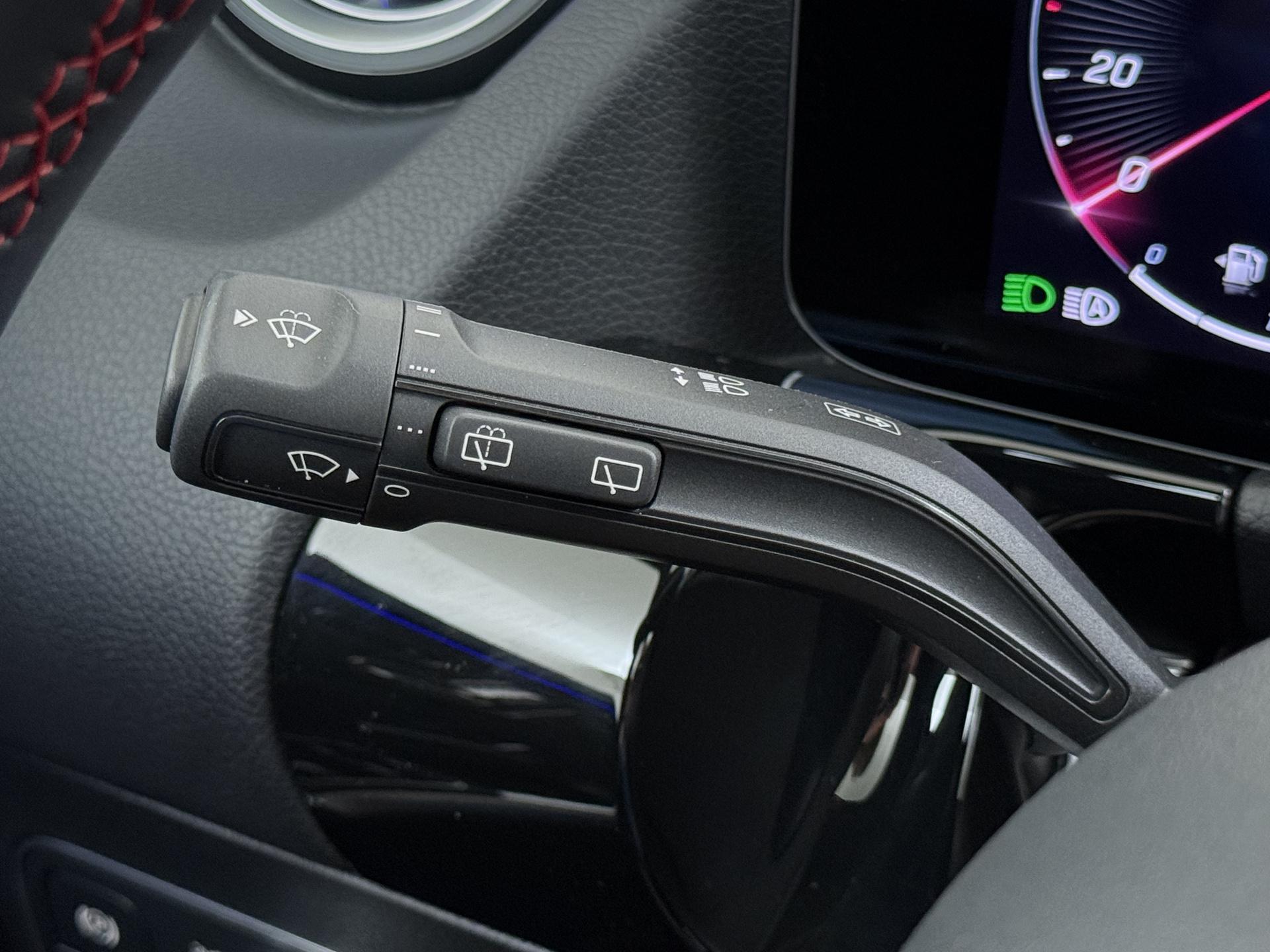 Mercedes-Benz GLA-klasse 250 e Business Solution AMG 33