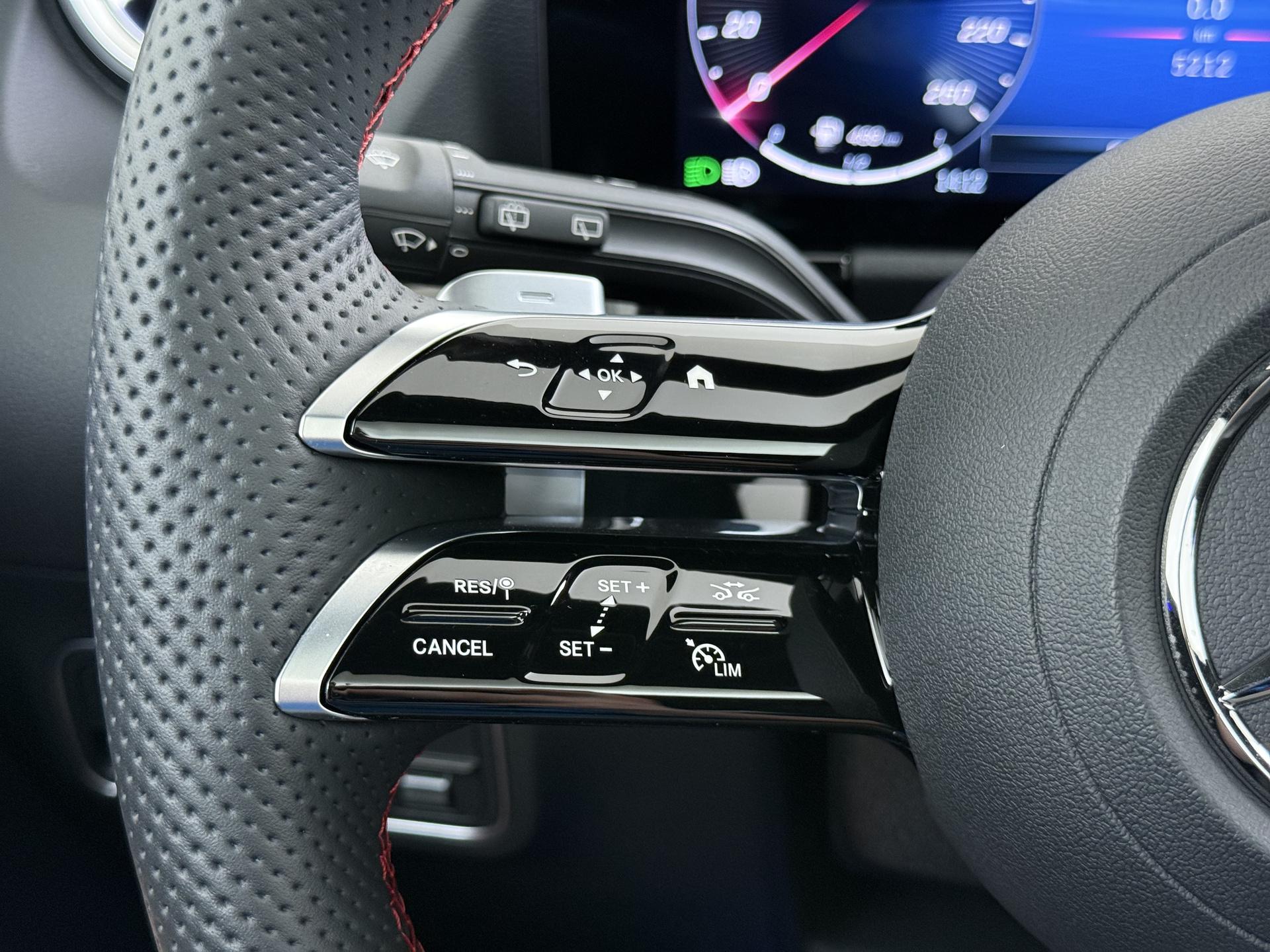 Mercedes-Benz GLA-klasse 250 e Business Solution AMG 35