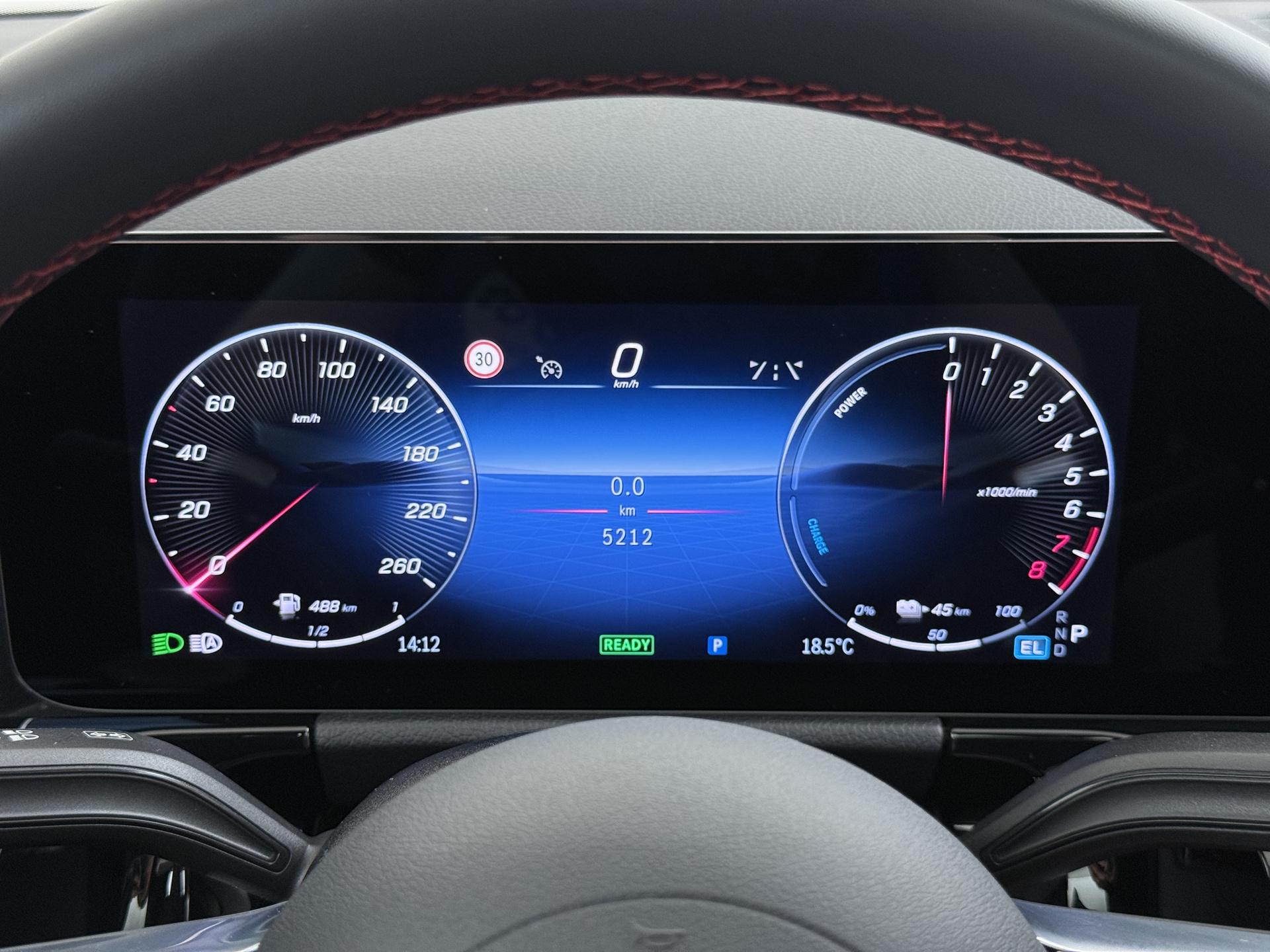 Mercedes-Benz GLA-klasse 250 e Business Solution AMG 37
