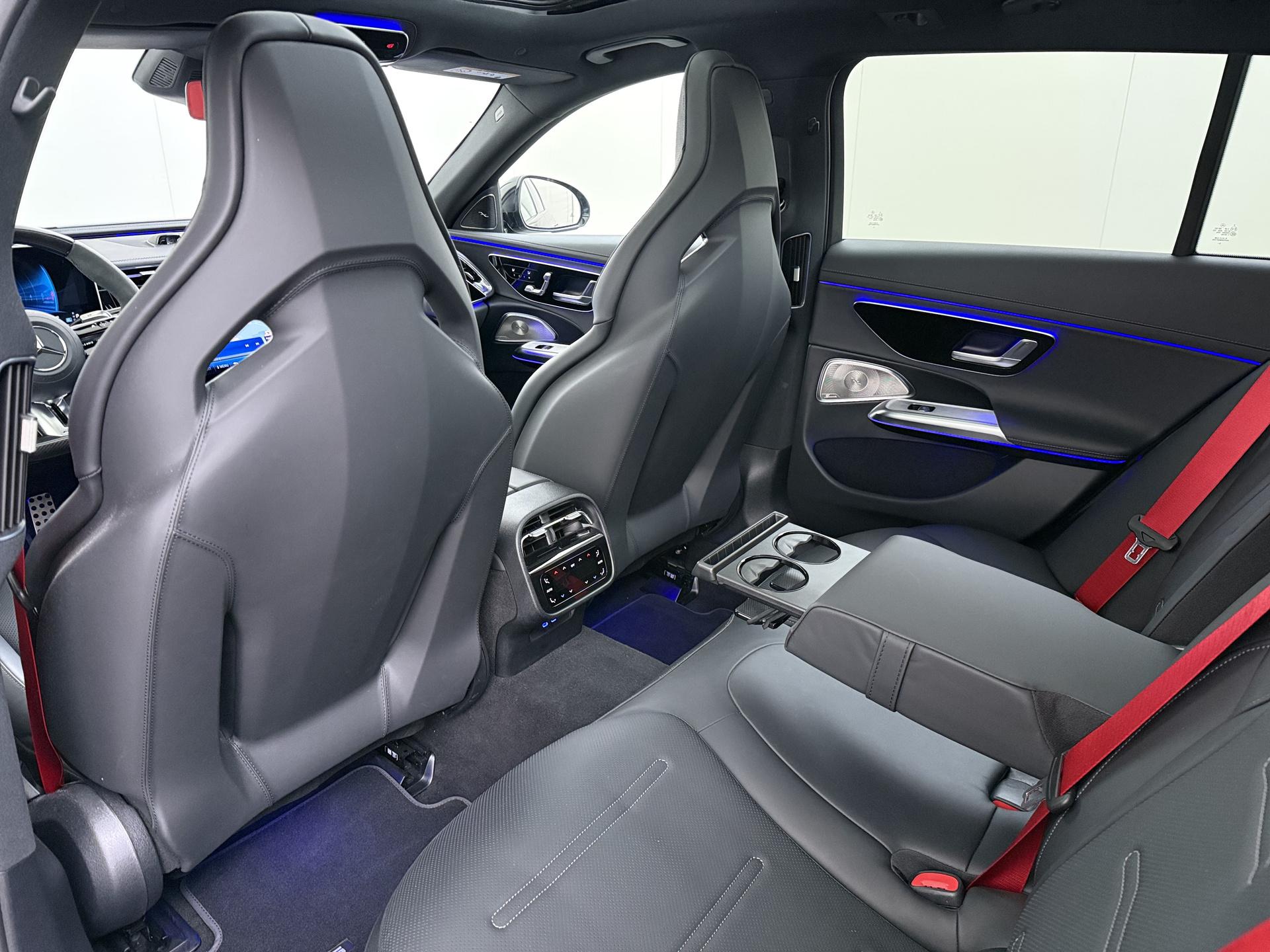 Mercedes-Benz E-klasse Estate AMG 53 4MATIC+ Night Edition 35