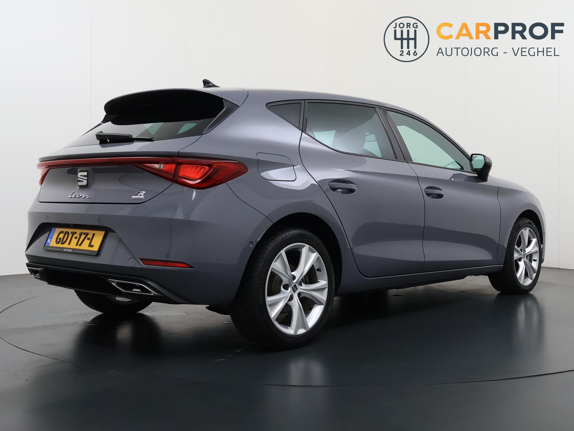SEAT Leon 1.4 TSI eHybrid PHEV FR Business Intense 2
