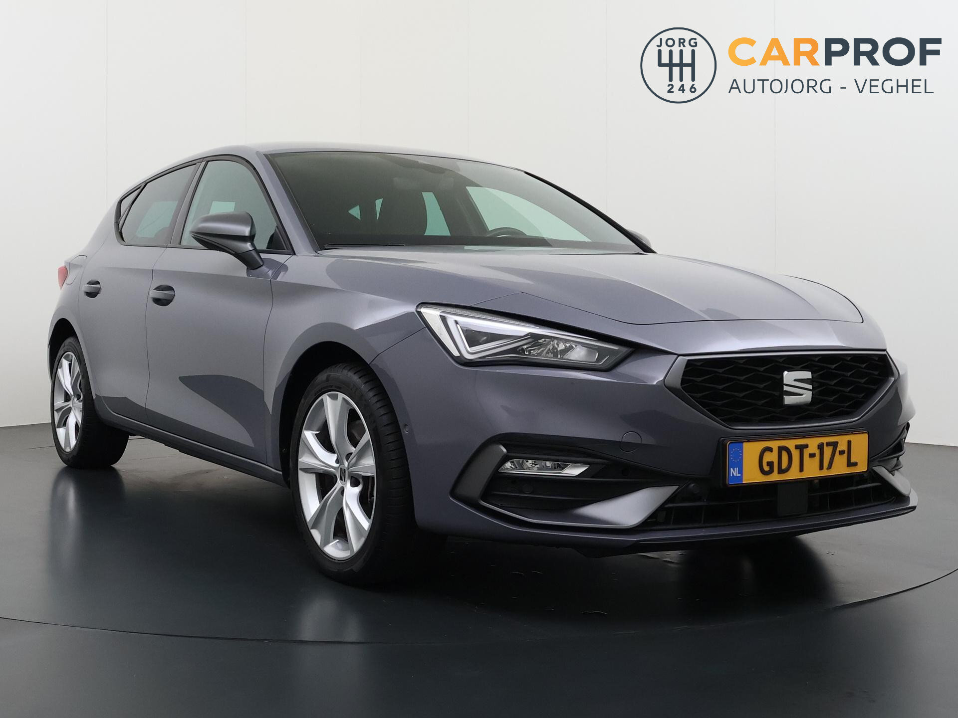SEAT Leon 1.4 TSI eHybrid PHEV FR Business Intense 3