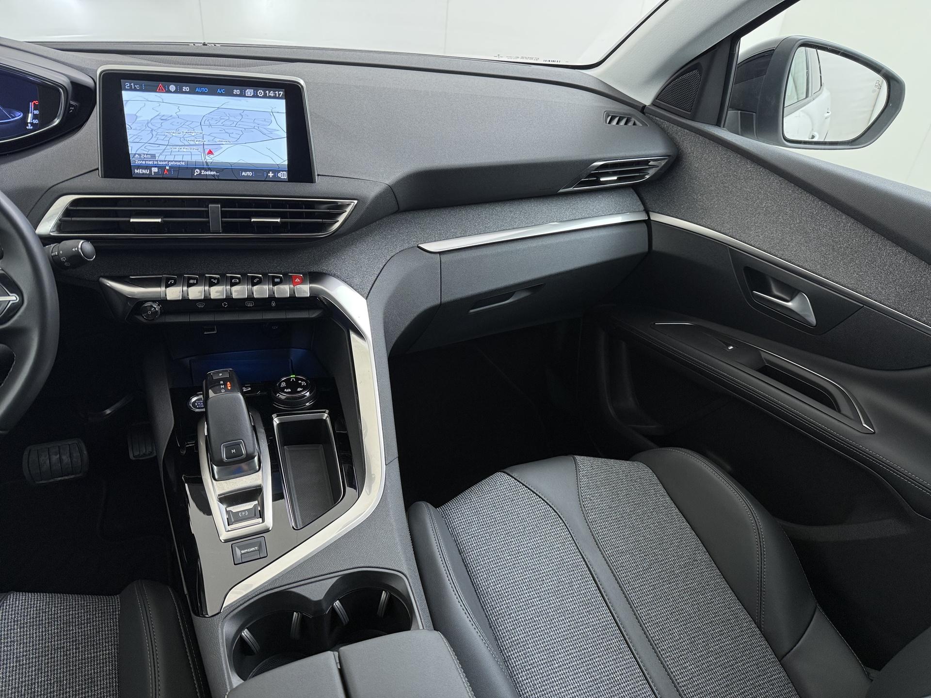 Peugeot 3008 1.2 PureTech Allure  Pack Business 20