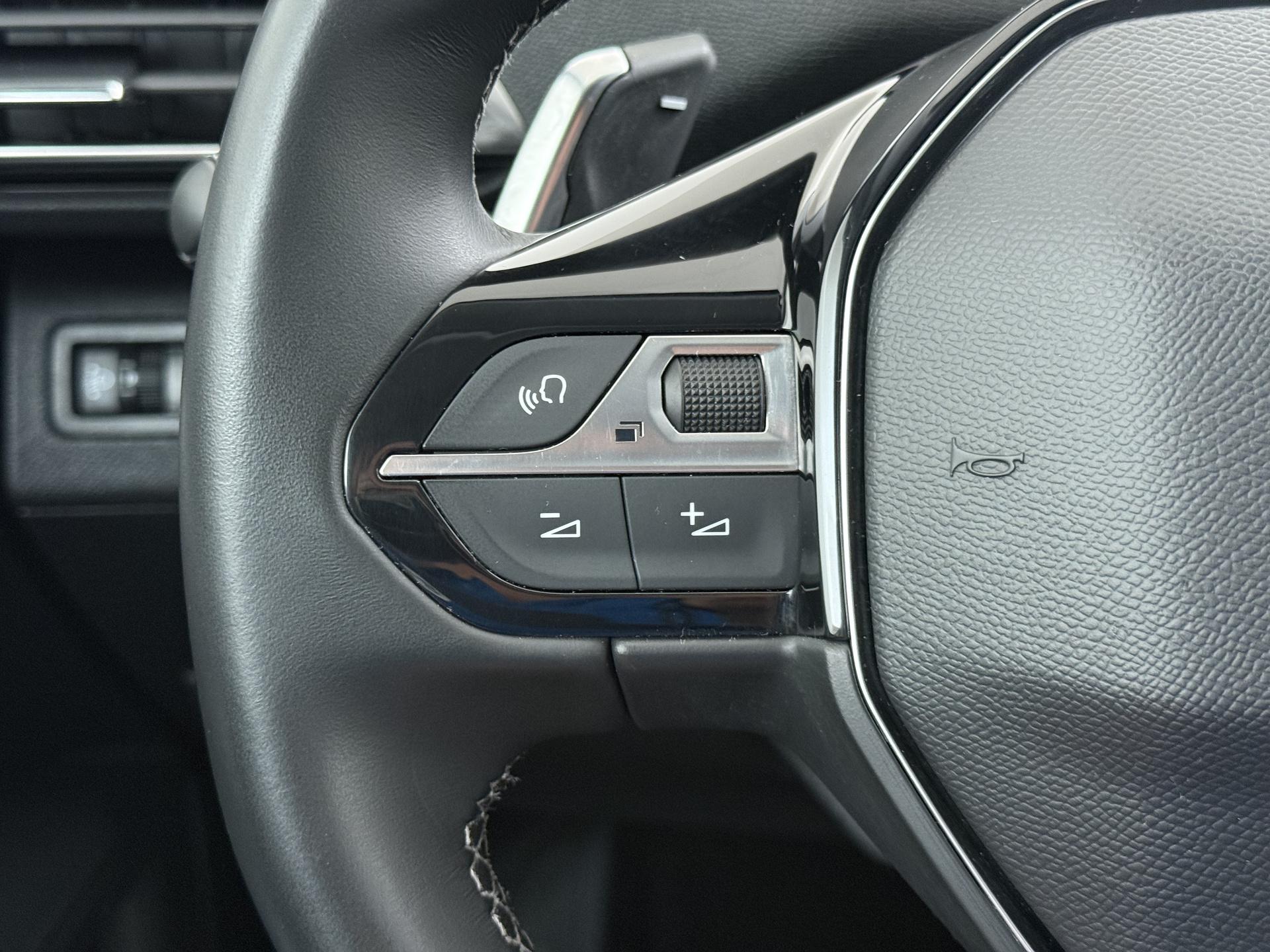 Peugeot 3008 1.2 PureTech Allure  Pack Business 24