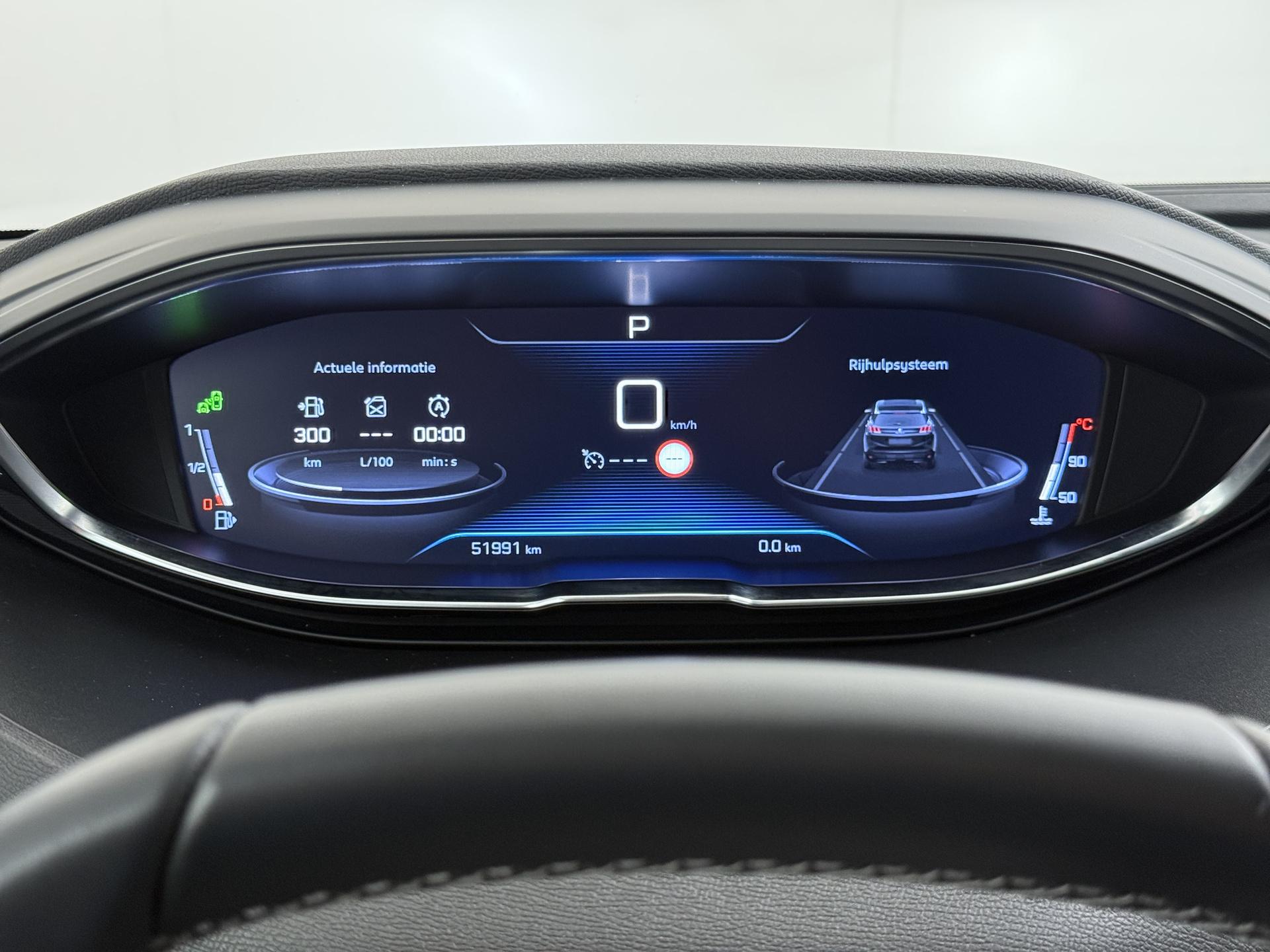 Peugeot 3008 1.2 PureTech Allure  Pack Business 26