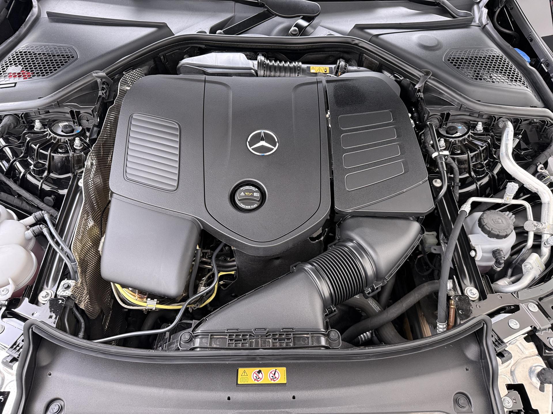 Mercedes-Benz E-Klasse Estate 300 e AMG Line 21