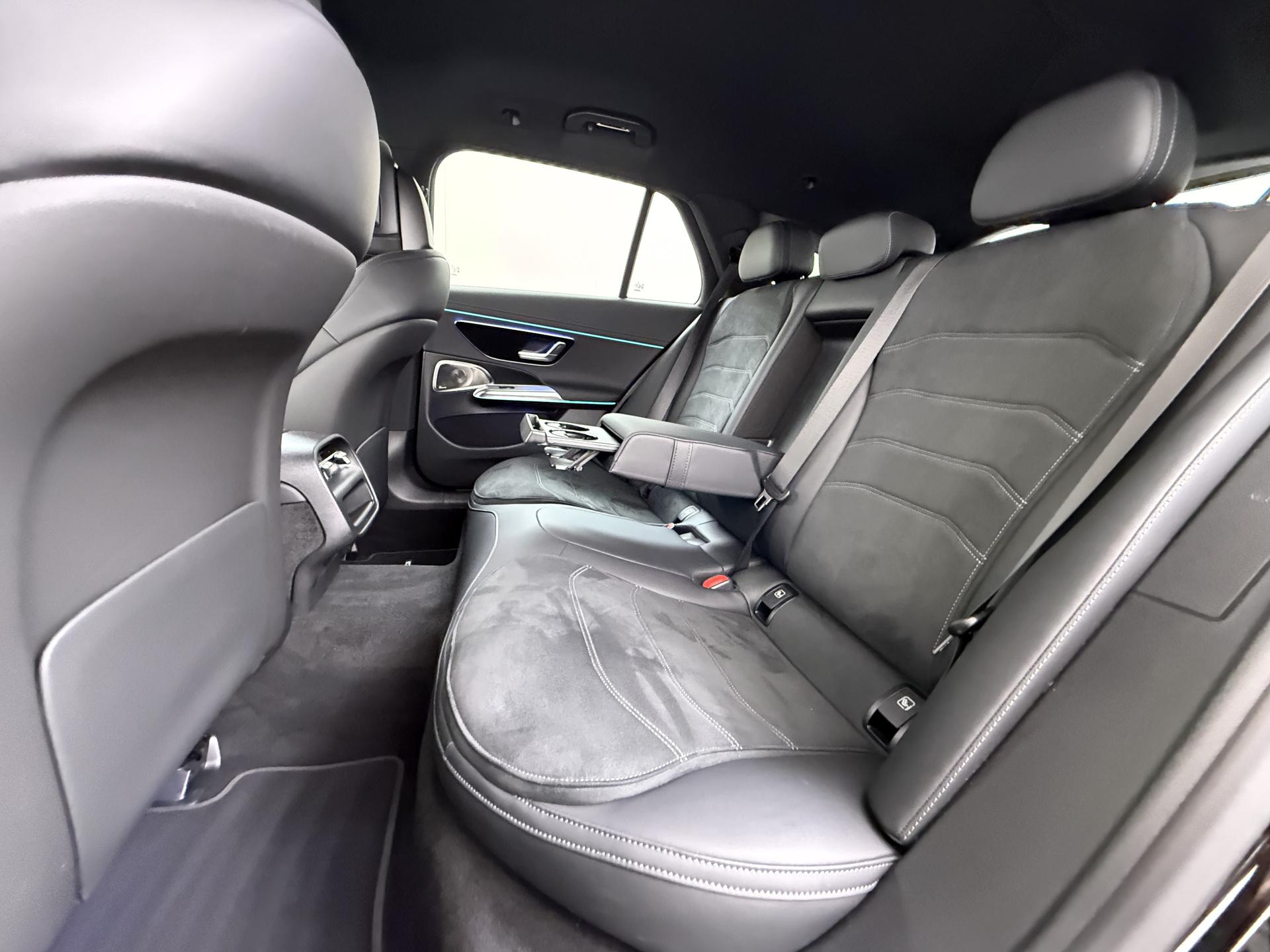 Mercedes-Benz E-Klasse Estate 300 e AMG Line 25