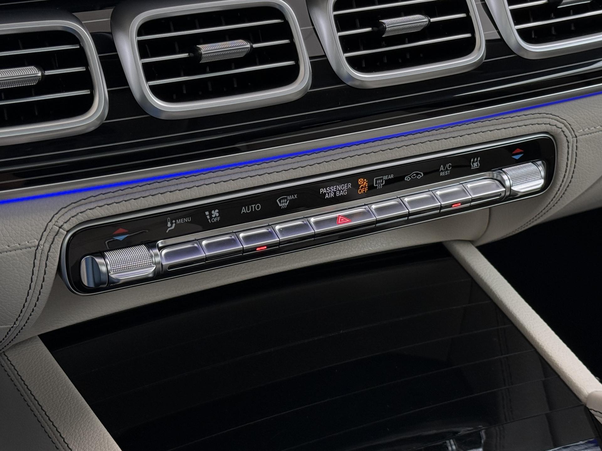 Mercedes-Benz GLE AMG 53 Hybrid 4MATIC+ Premium Plus 54