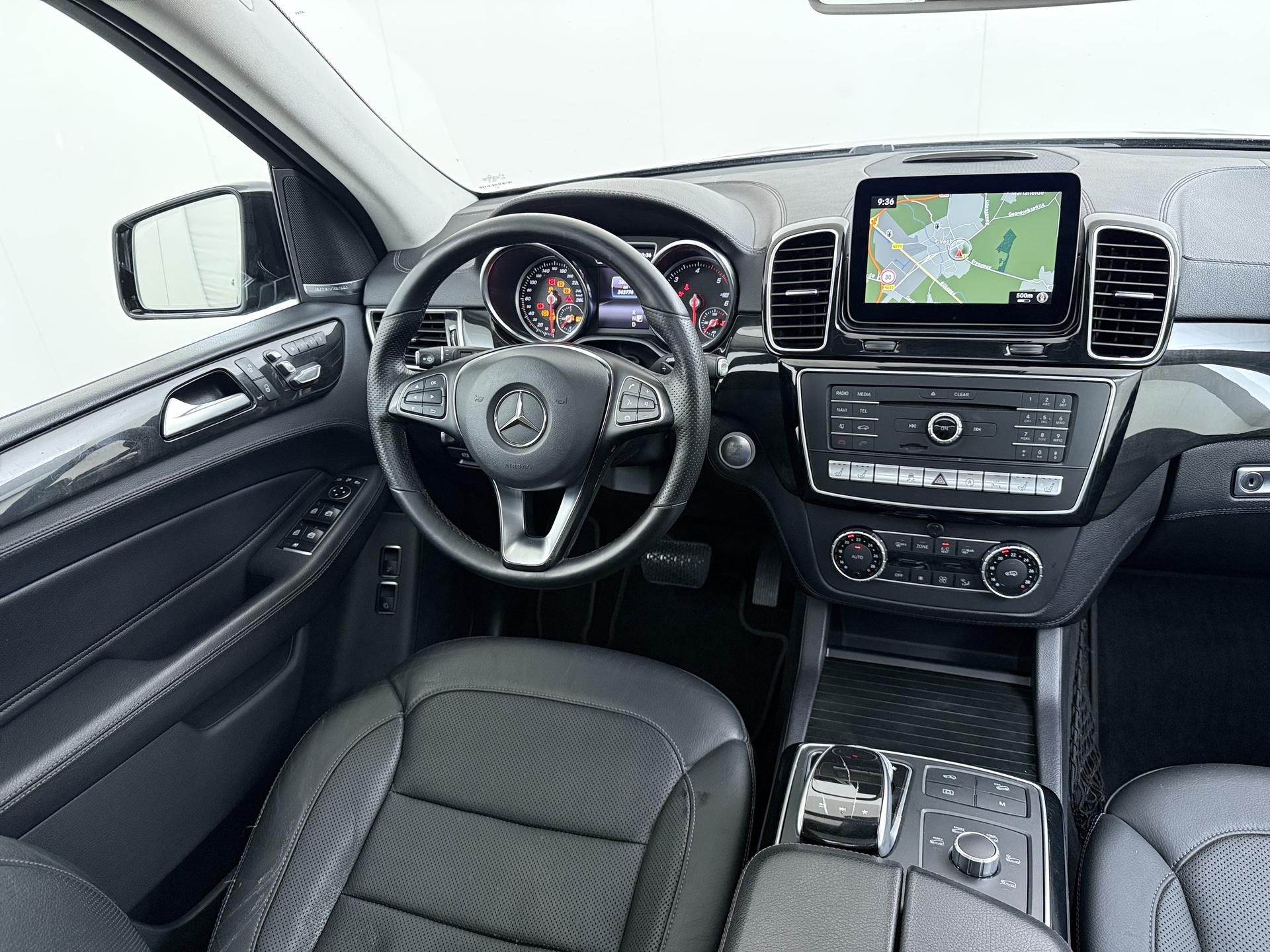 Mercedes-Benz GLE-klasse 350 d 4MATIC AMG 28