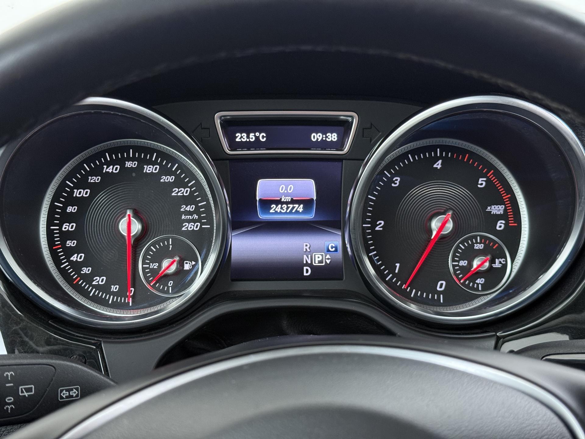 Mercedes-Benz GLE-klasse 350 d 4MATIC AMG 9