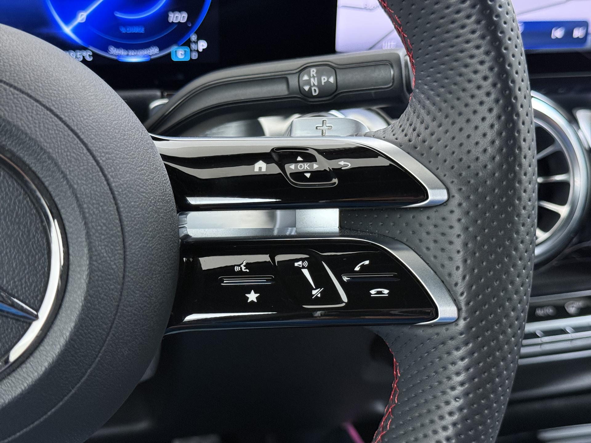 Mercedes-Benz EQB 250+ AMG Line 71 kWh 31