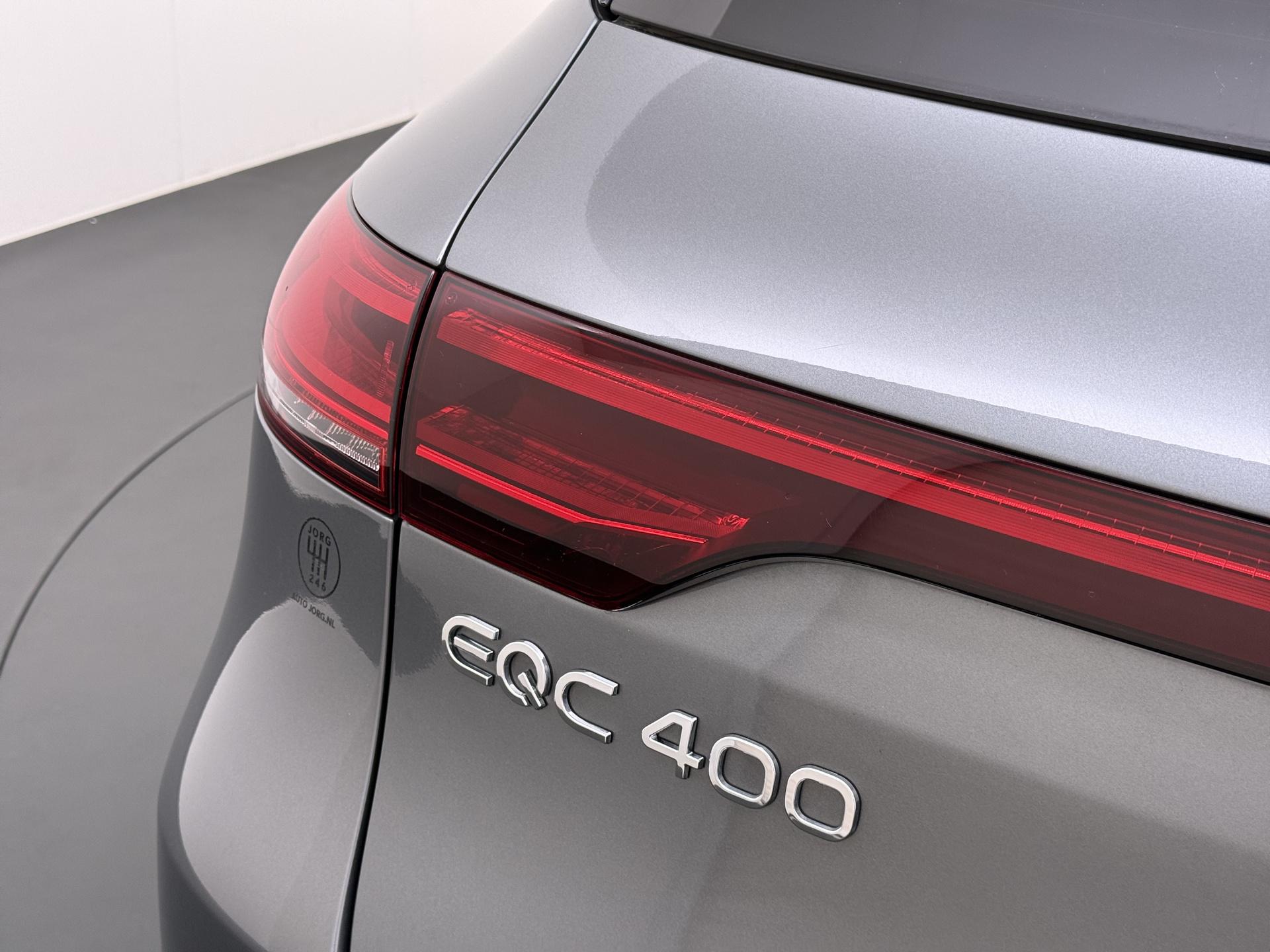 Mercedes-Benz EQC 400 4MATIC AMG Line Premium Plus 80 kWh 12