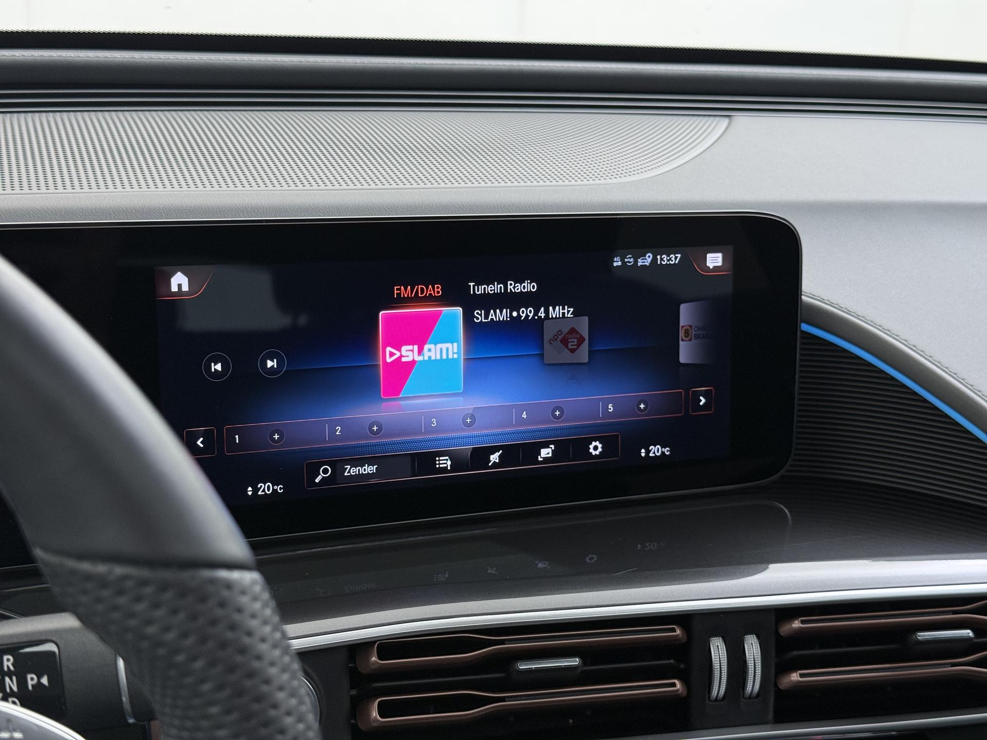 Mercedes-Benz EQC 400 4MATIC AMG Line Premium Plus 80 kWh 33
