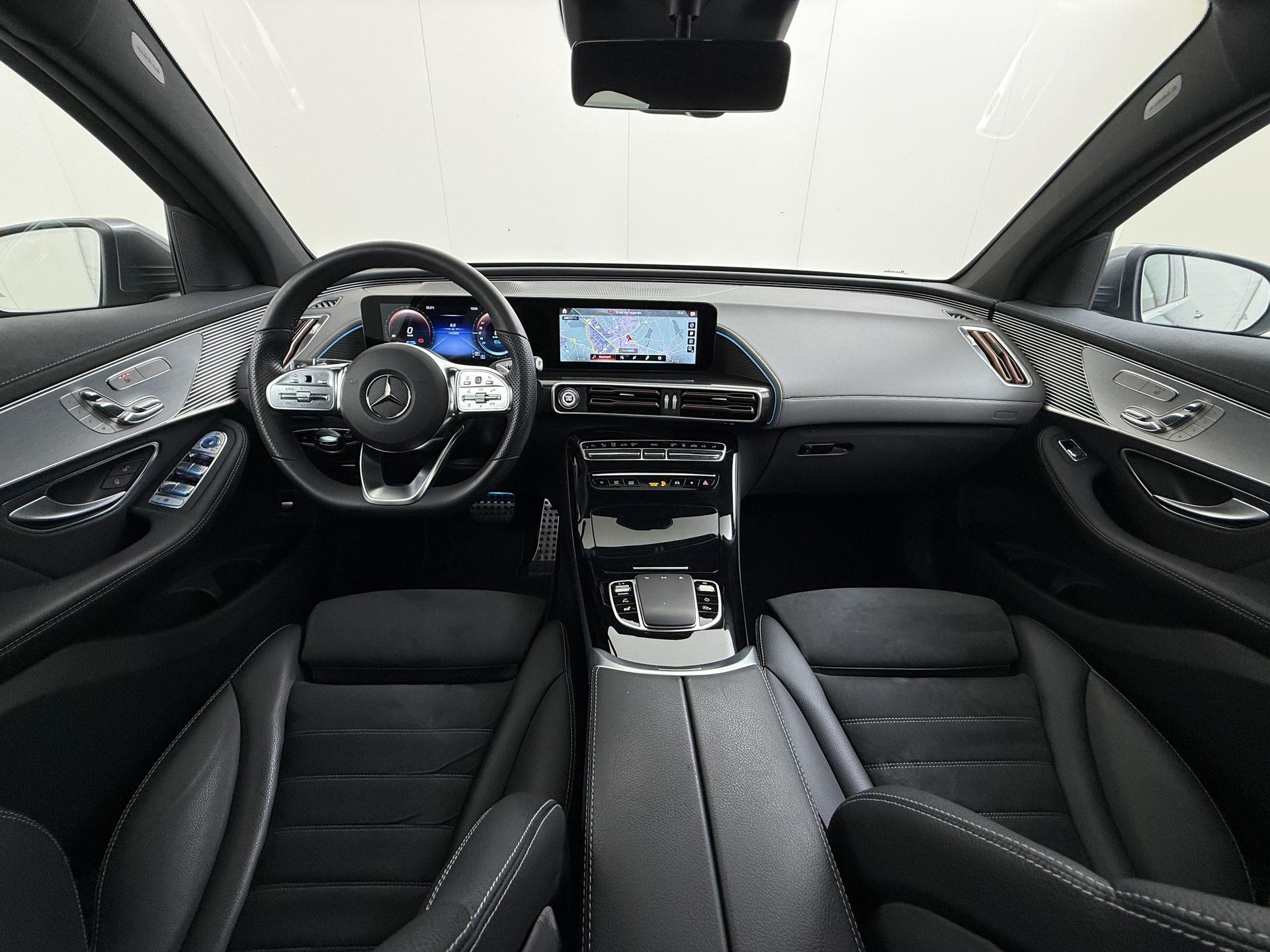 Mercedes-Benz EQC 400 4MATIC AMG Line Premium Plus 80 kWh 4
