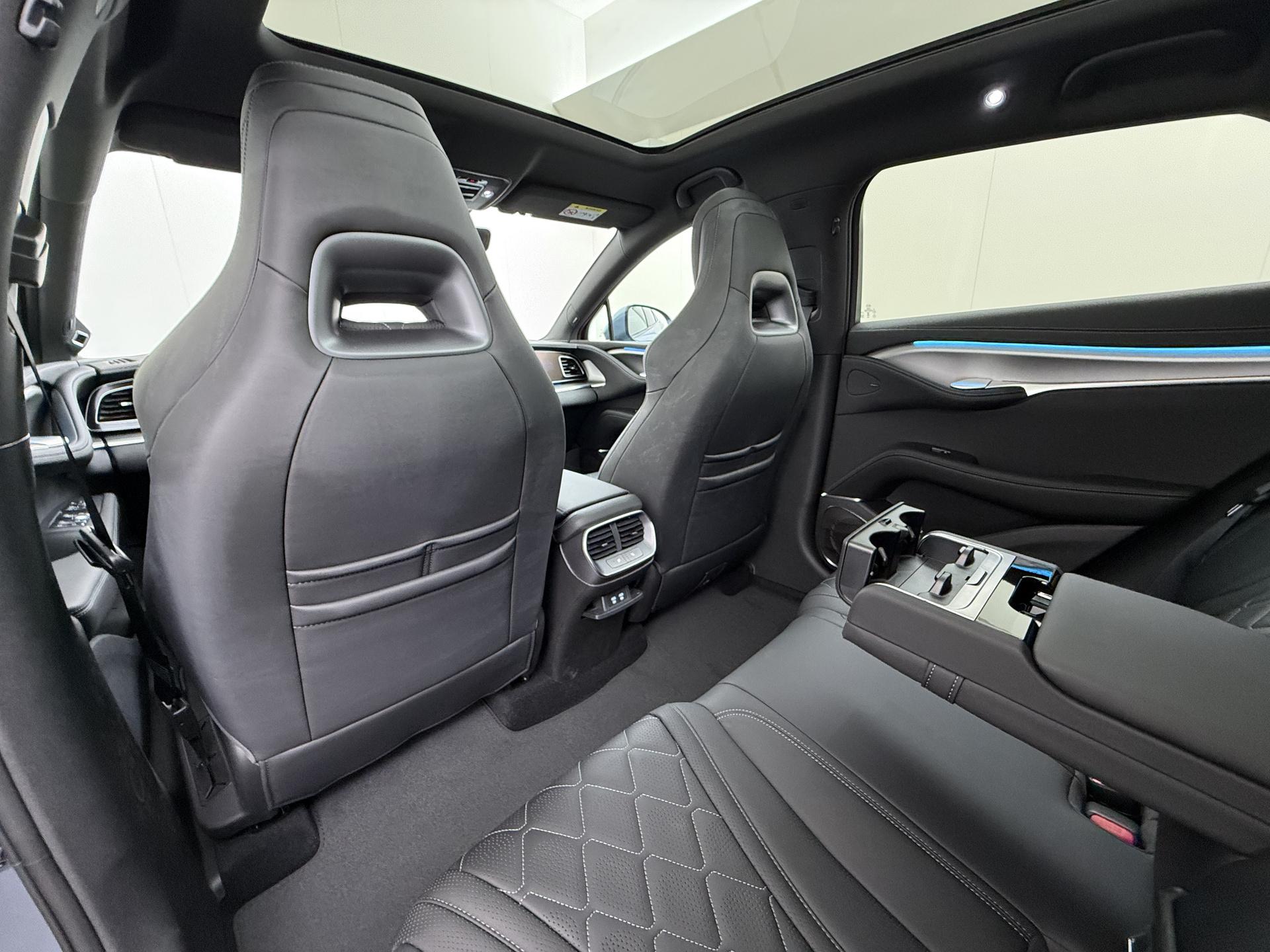 BYD SEALION 7 Excellence AWD 91.3 kWh 14