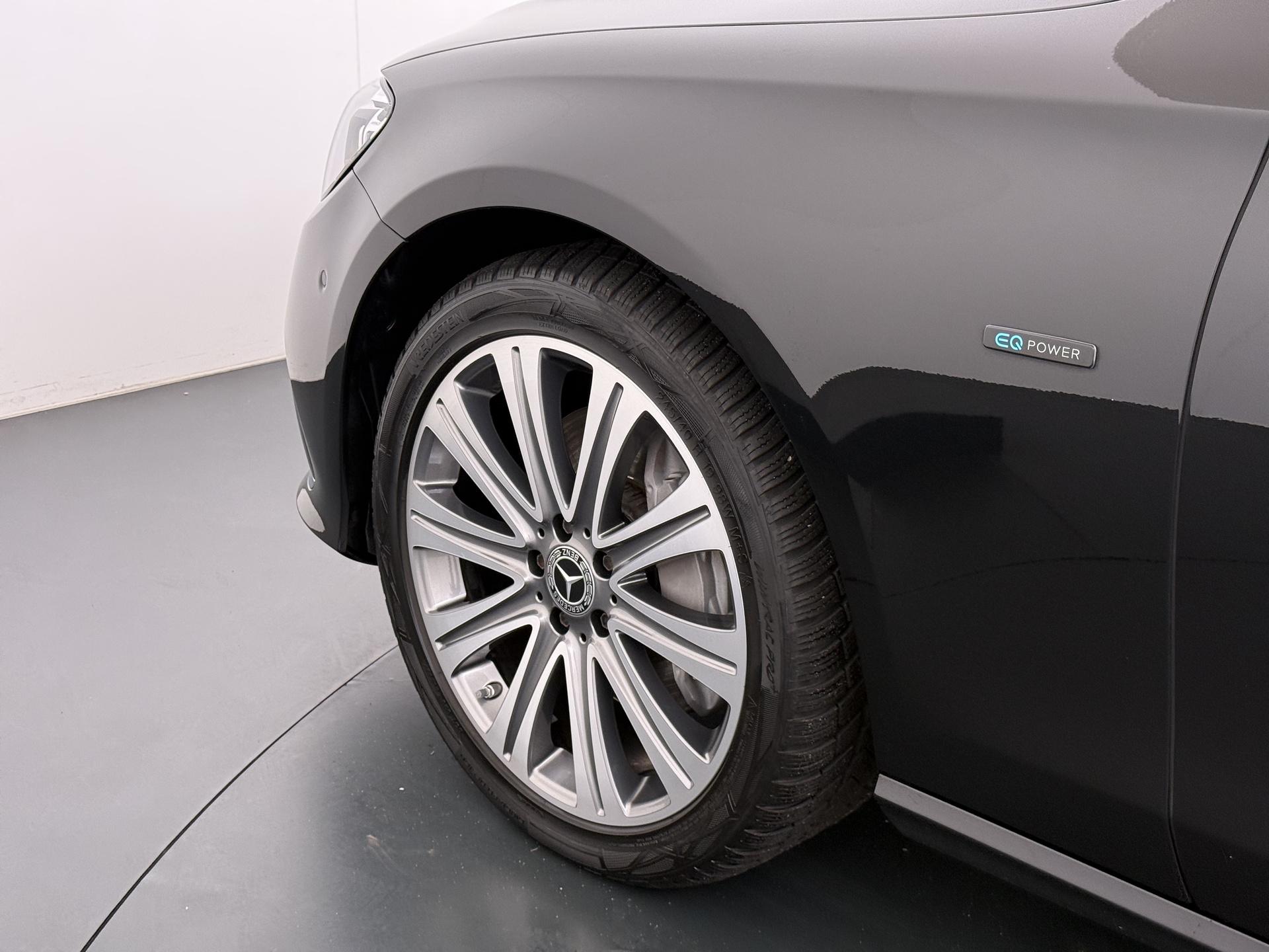 Mercedes-Benz E-klasse 300 de AMG Line 10