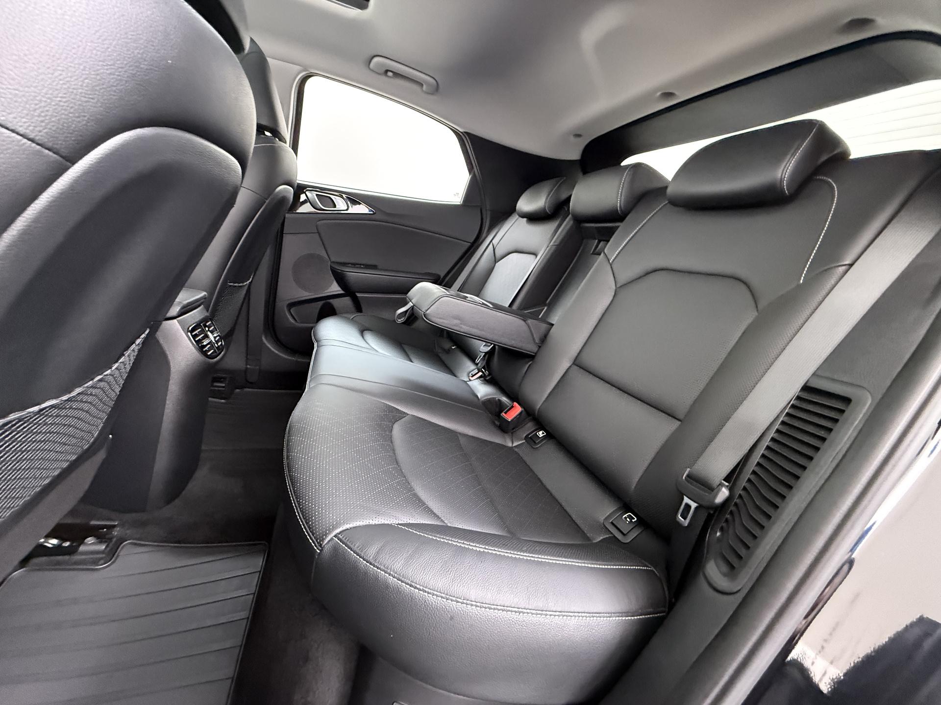 Kia XCeed 1.6 GDi PHEV ExecutiveLine 18