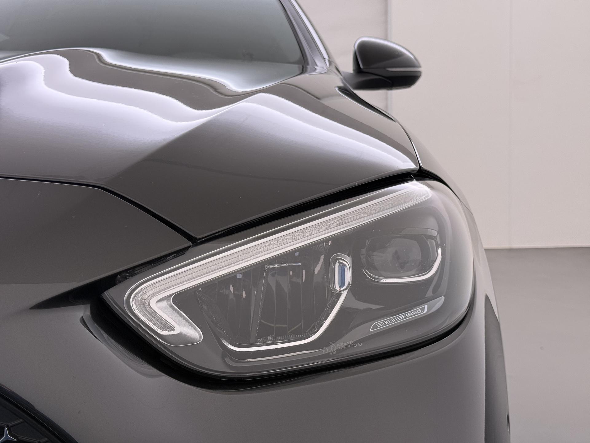 Mercedes-Benz C-klasse Estate 200 Launch Edition AMG Line 19