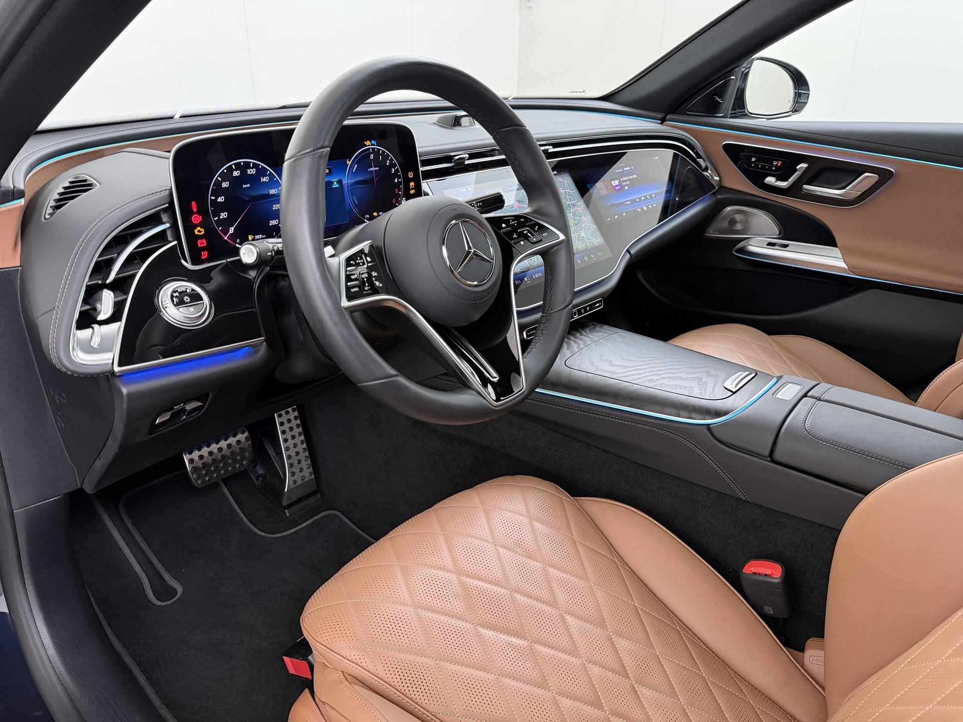 Mercedes-Benz E-klasse 300 de 4MATIC All-Terrain Estate 1