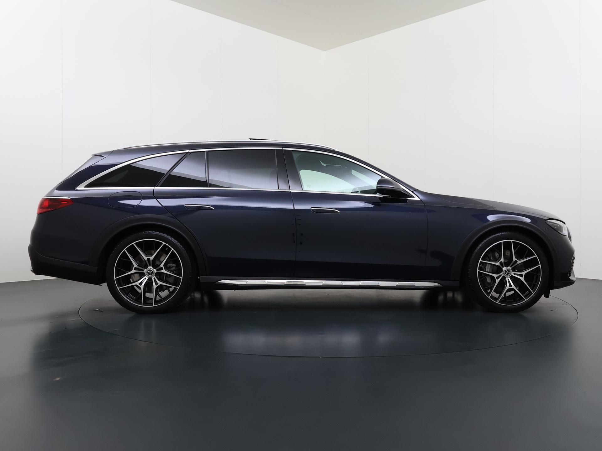 Mercedes-Benz E-klasse 300 de 4MATIC All-Terrain Estate 10