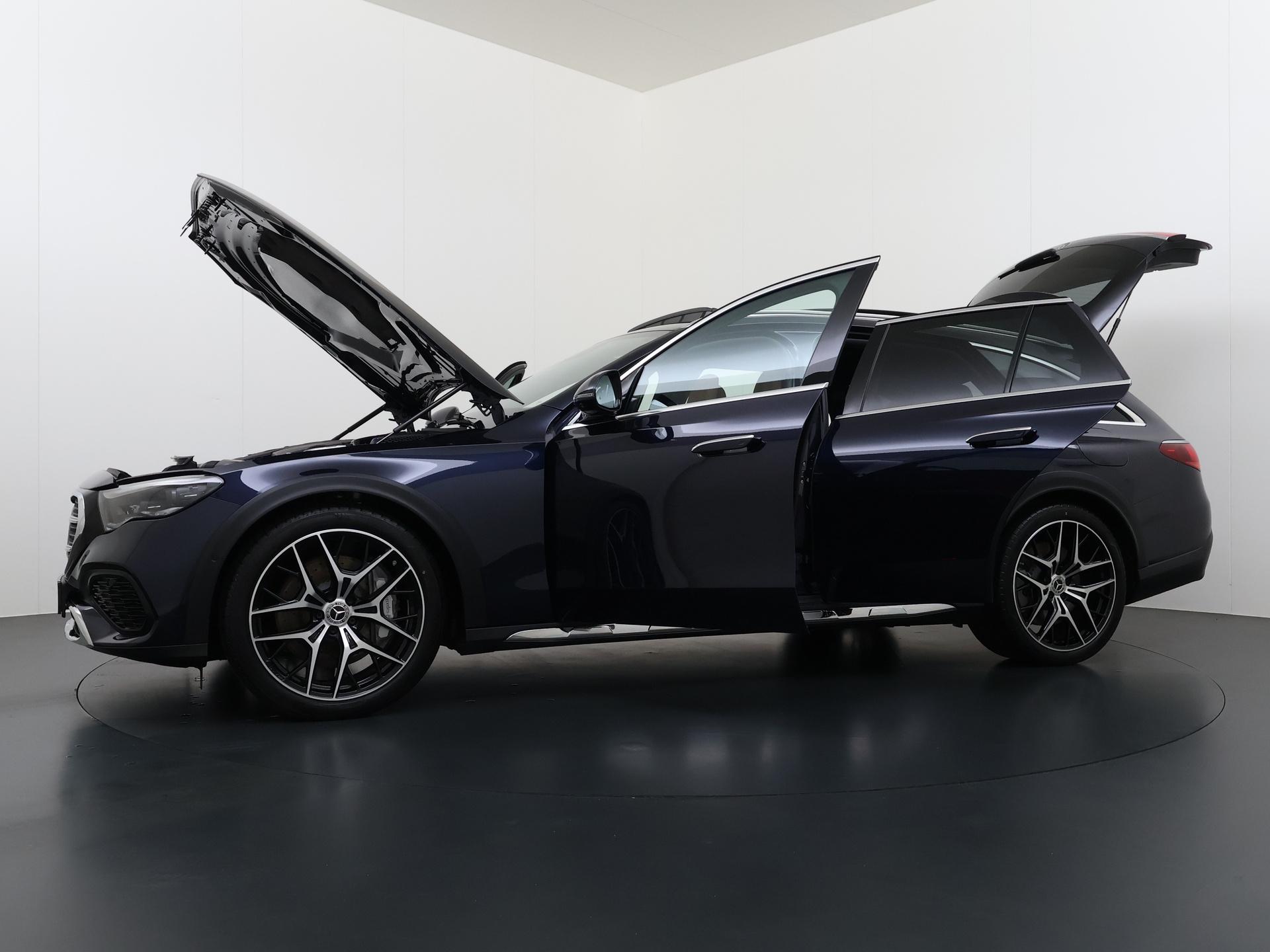 Mercedes-Benz E-klasse 300 de 4MATIC All-Terrain Estate 17