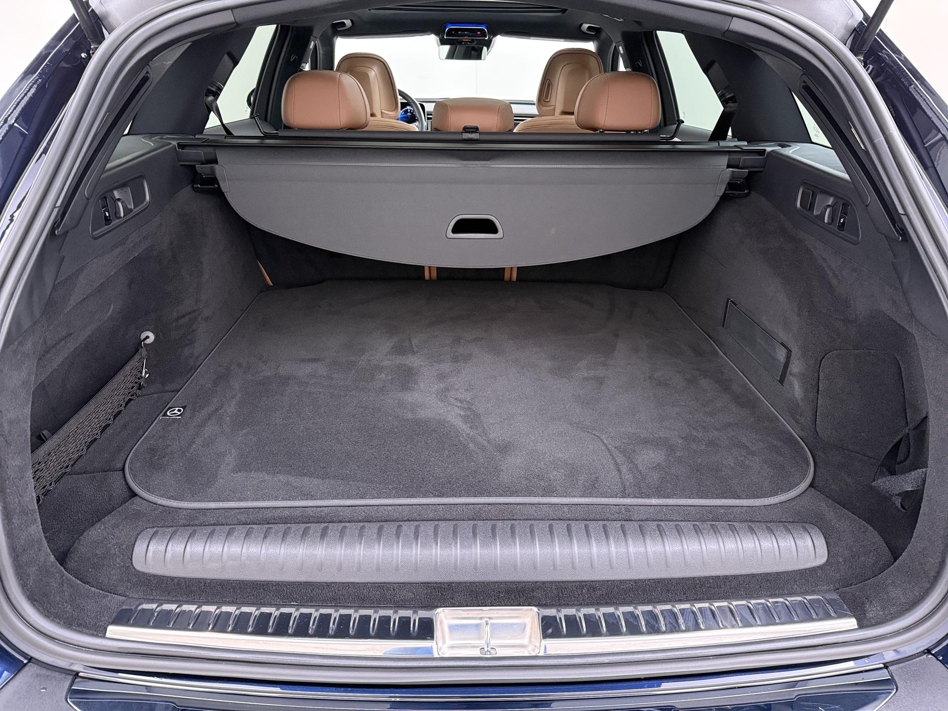 Mercedes-Benz E-klasse 300 de 4MATIC All-Terrain Estate 19