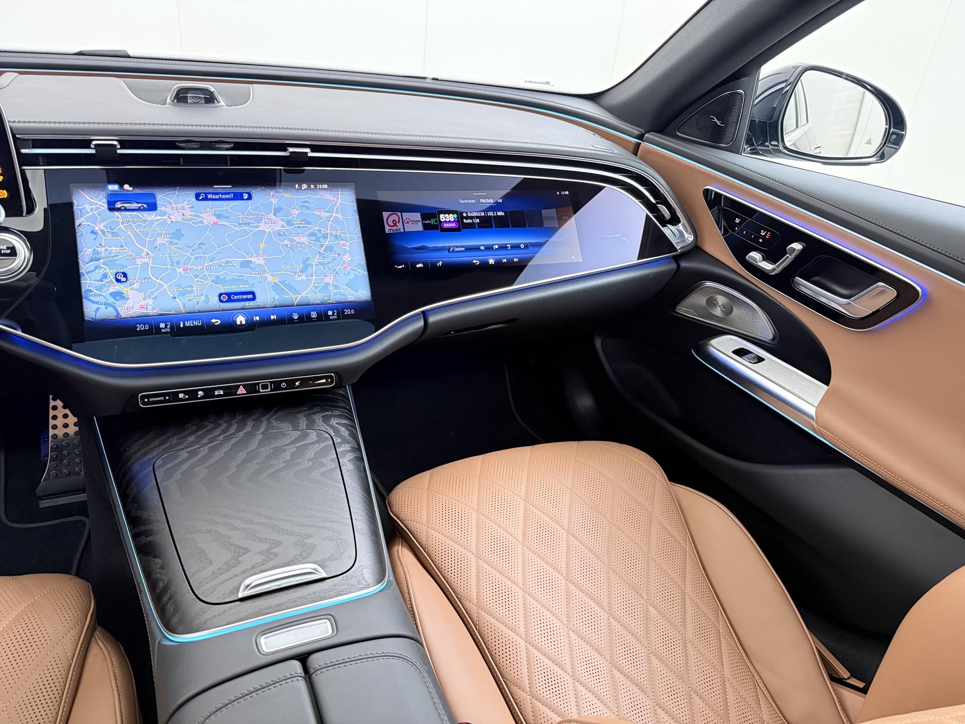 Mercedes-Benz E-klasse 300 de 4MATIC All-Terrain Estate 31